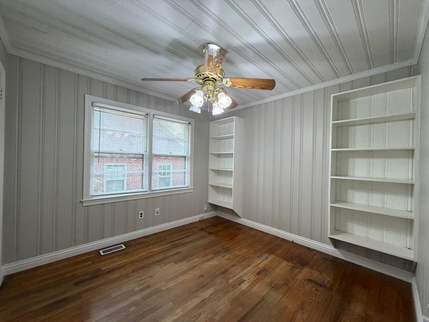 Rome House: 515 Laporte St
