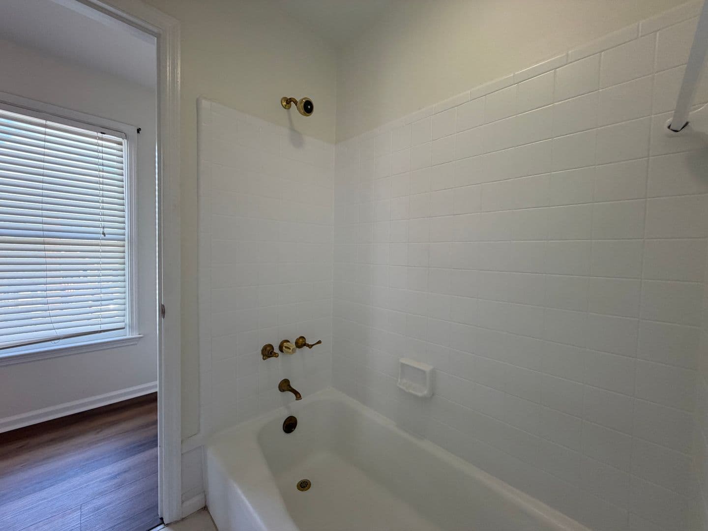 Rome House: 312 E 7th