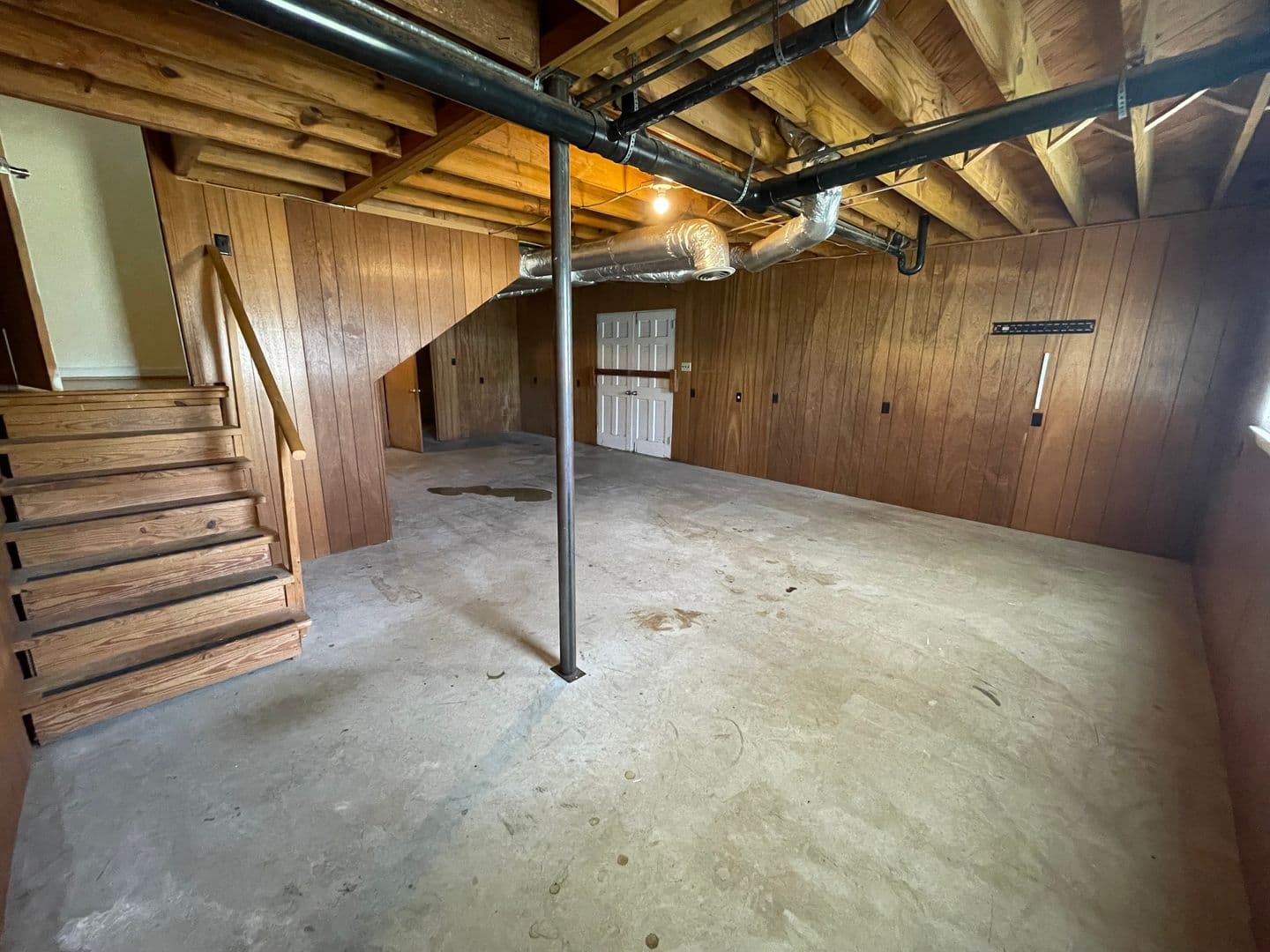 Rome House: 51 Lyons Dr NW