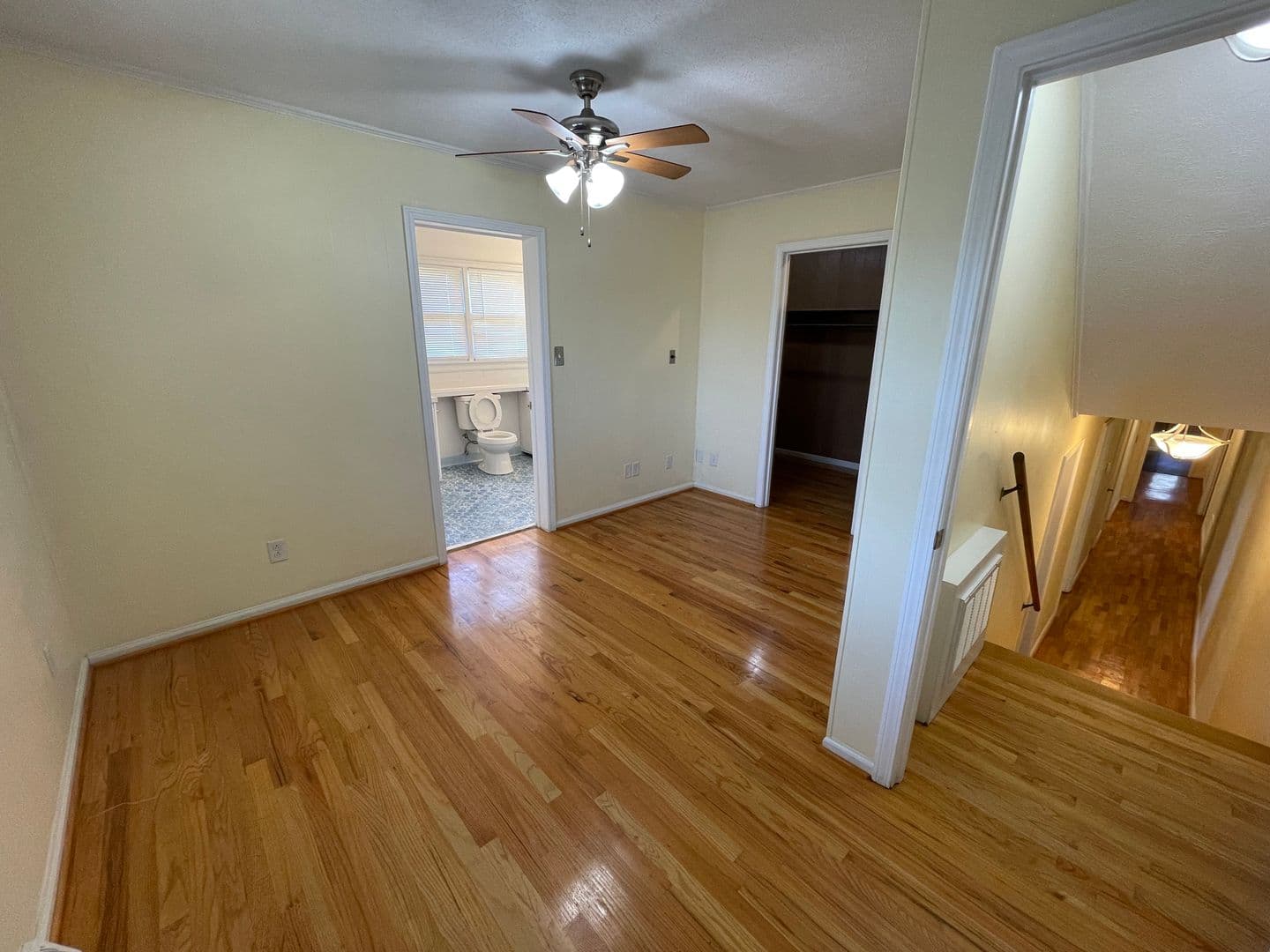 Rome House: 51 Lyons Dr NW