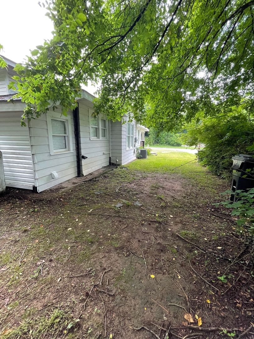 Rome House: 1103 E 2nd Ave