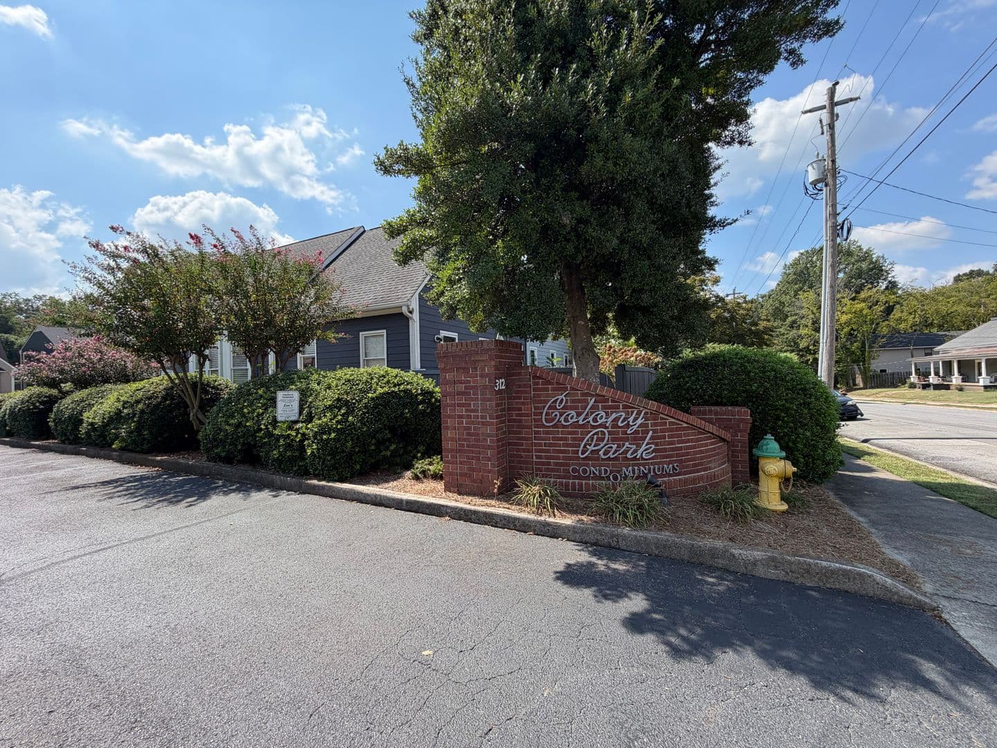 Rome House: 312 E 7th