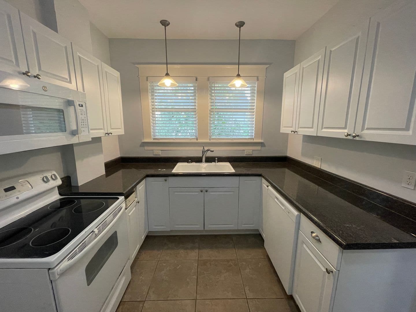 Rome House: 1103 E 2nd Ave