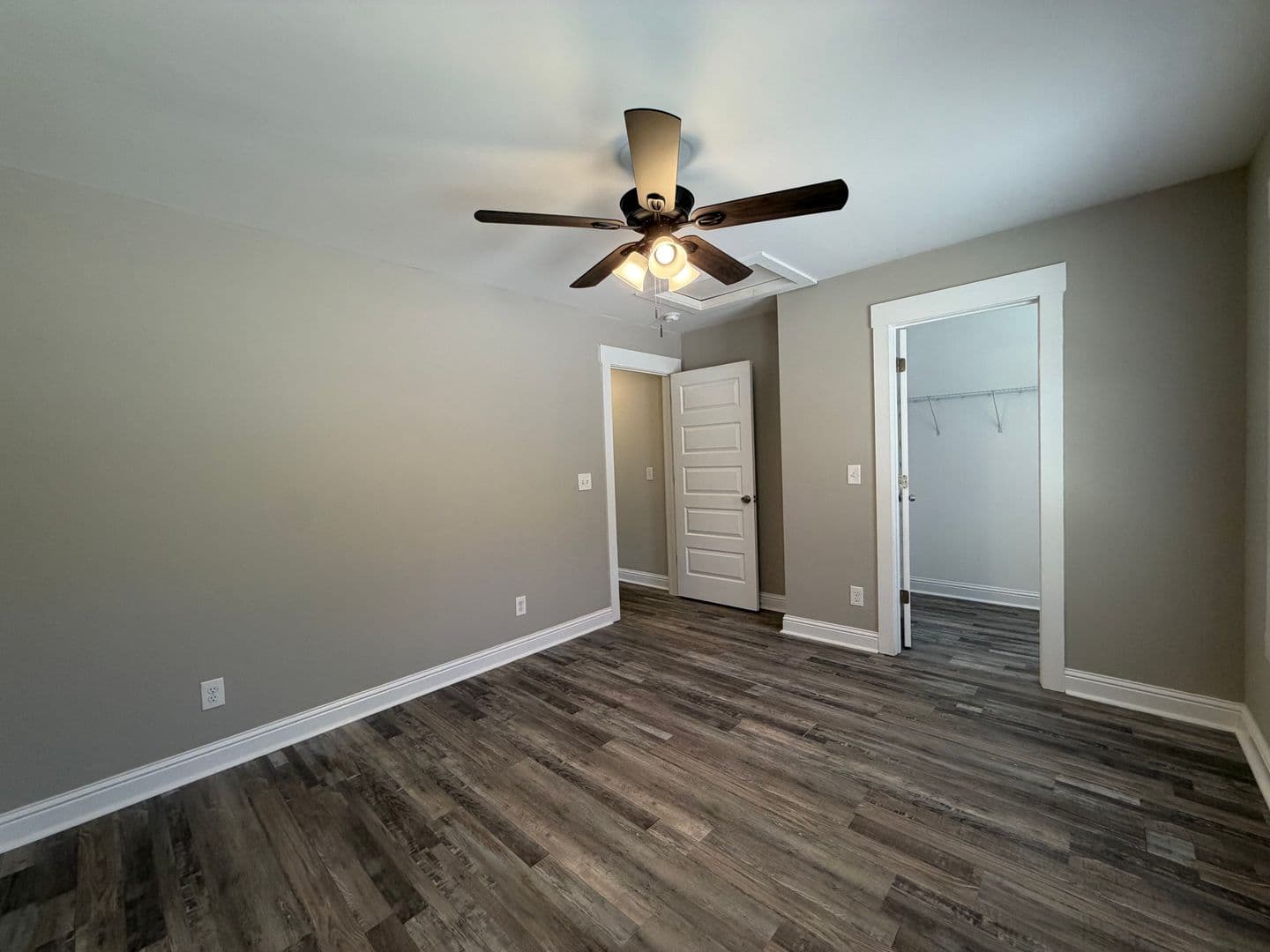 Tunnel Hill Apartment: 312 North Varnell Rd.