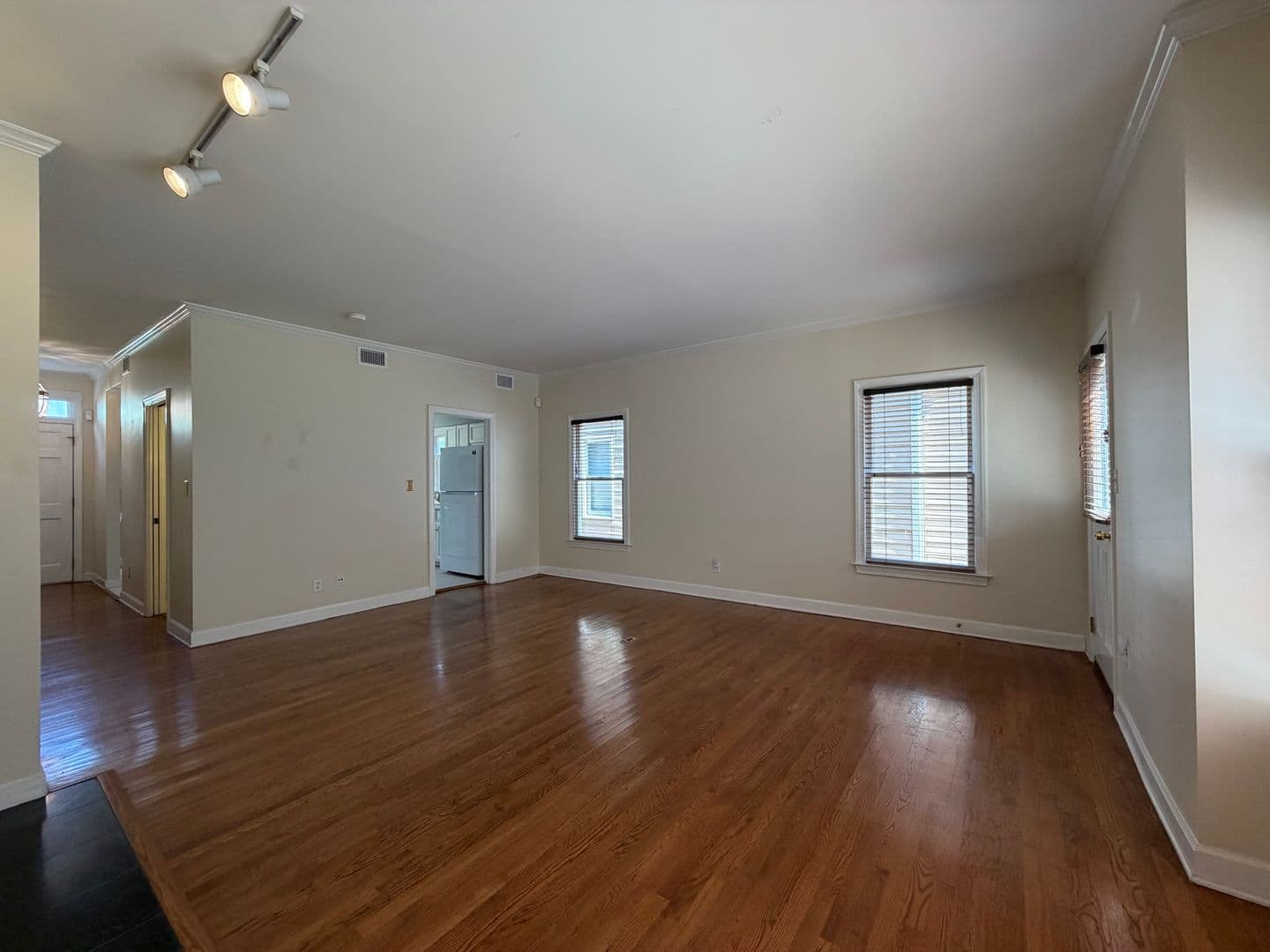 Rome House: 312 E 7th