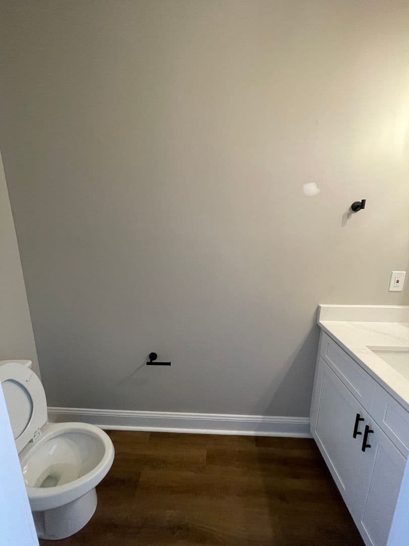 Rome Townhome: 625 E 3rd St Unit 11