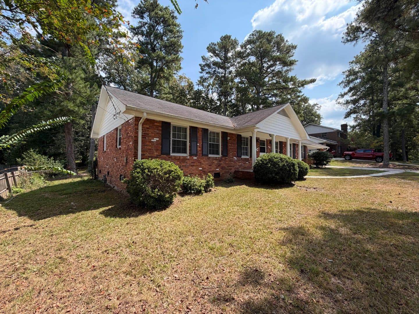 Rome House: 105 Coker Dr