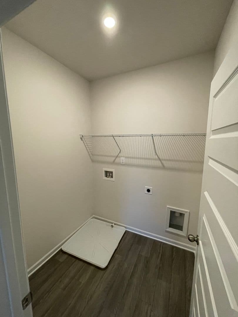 Rome House: 7 Longbrook Dr.
