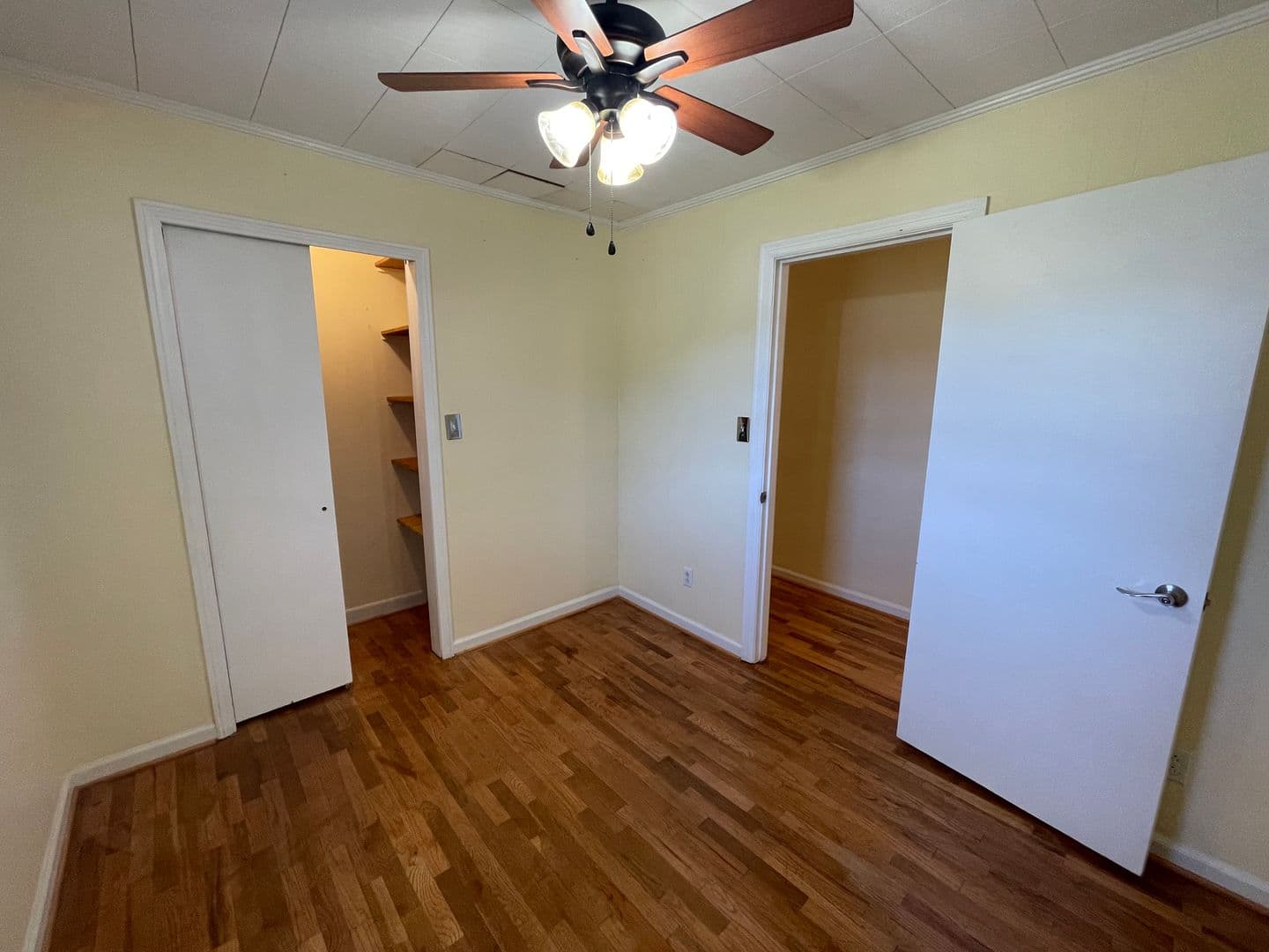Rome House: 51 Lyons Dr NW