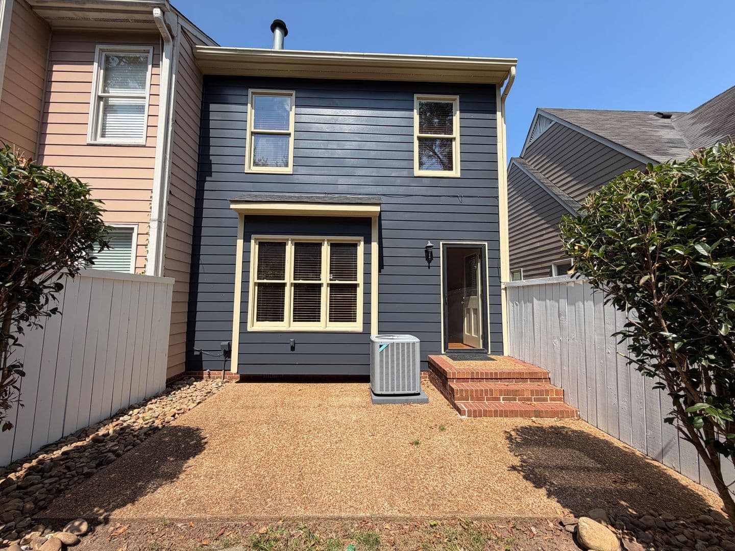 Rome House: 312 E 7th