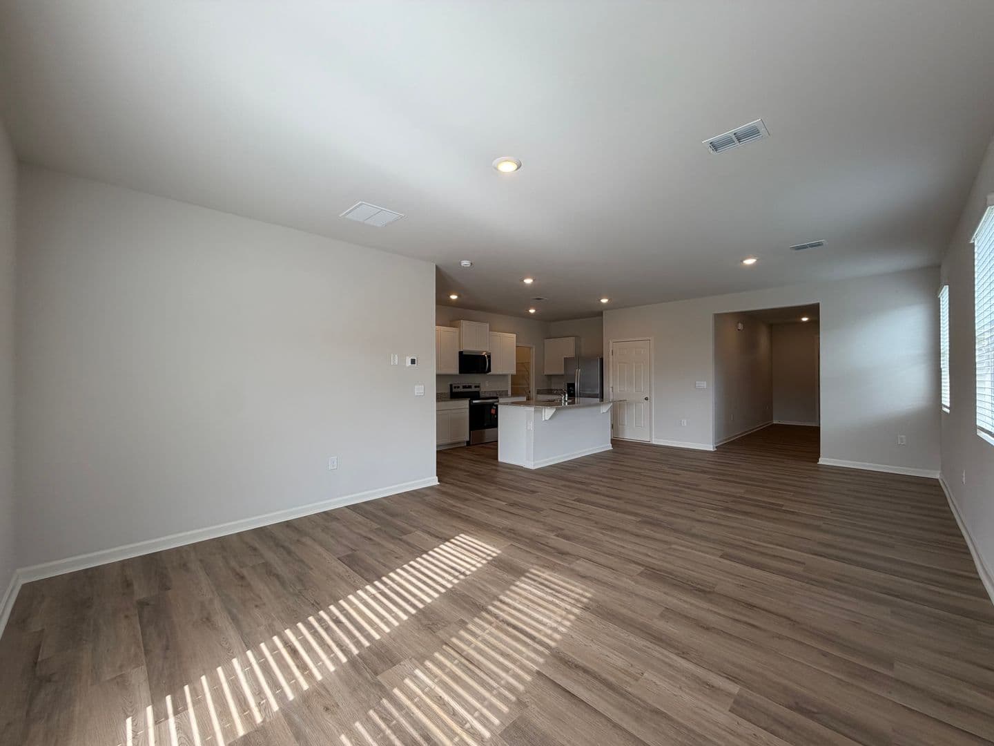Rome House: 102 Babcock Dr NE