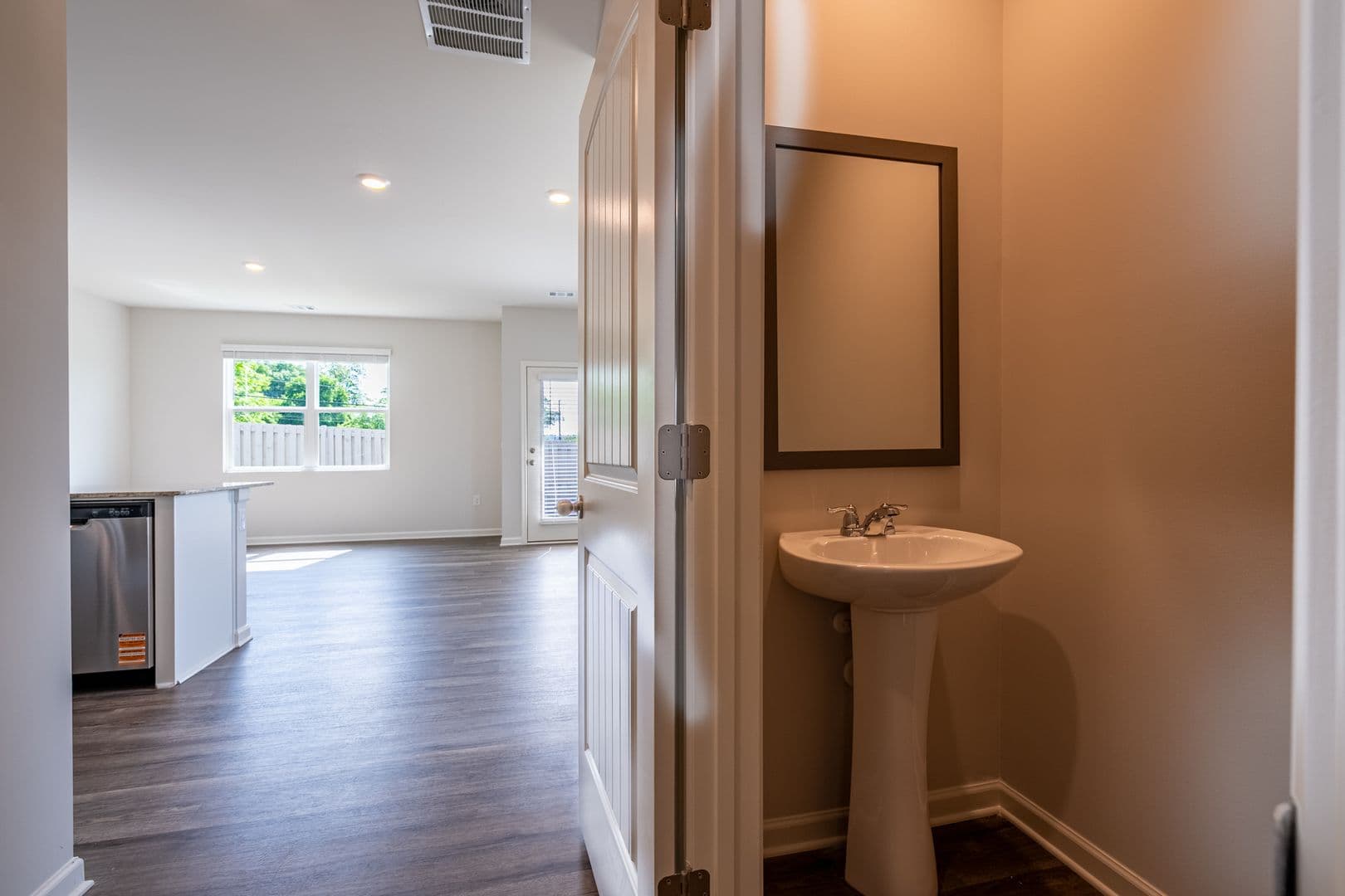 Rome Townhome: 1005 N 2nd Ave NW Unit 1
