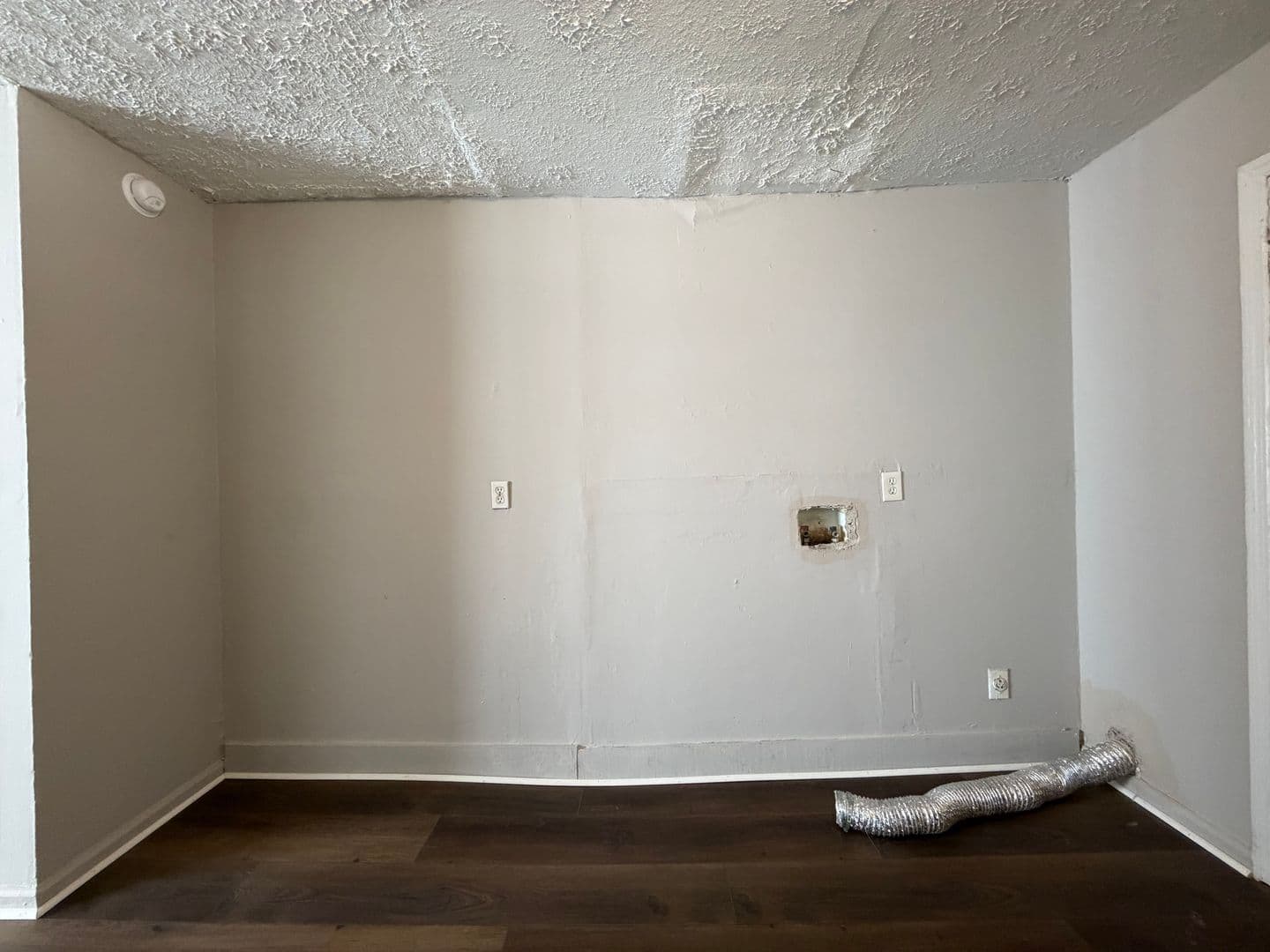 Rockmart Apartment: 117 Pearl St