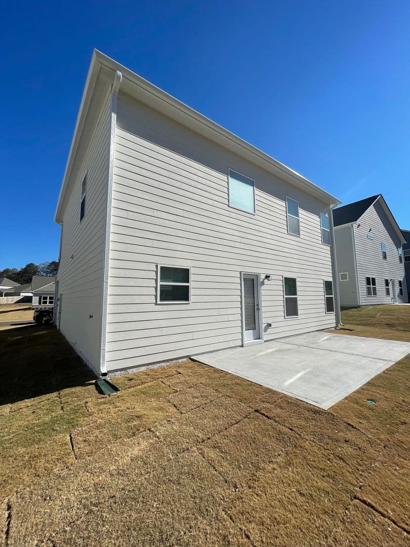 Rome House: 7 Longbrook Dr.