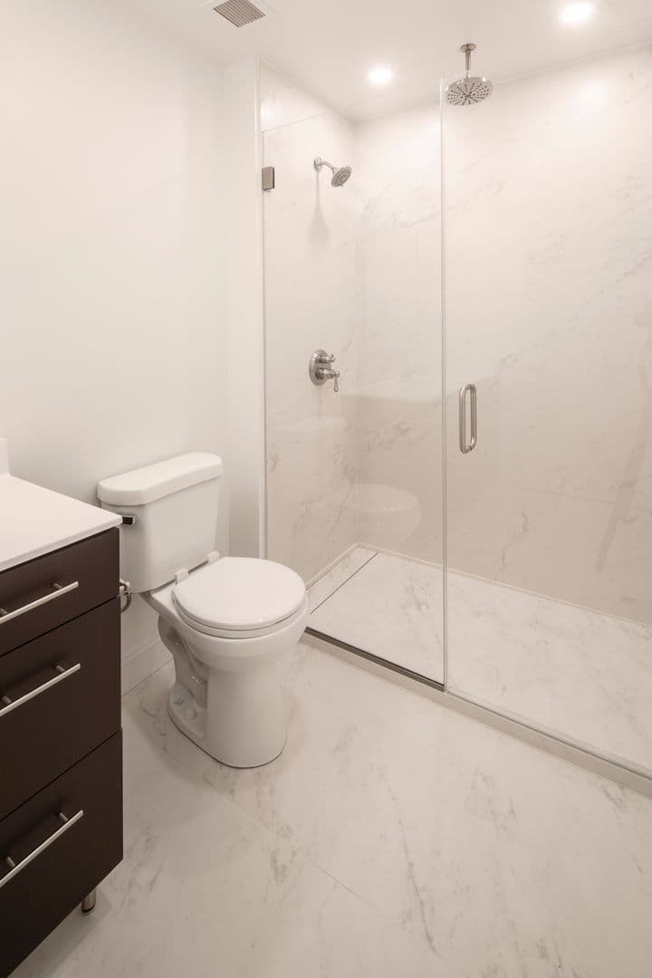 Hackensack Apartment: 29 Linden Street