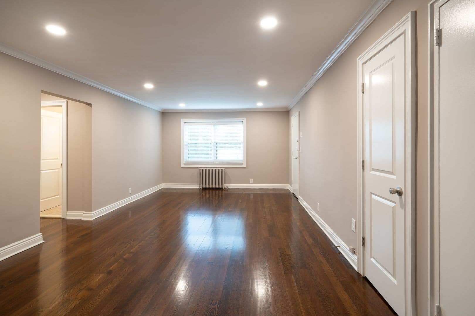 Leonia Apartment: 405 - 425 Broad Avenue,