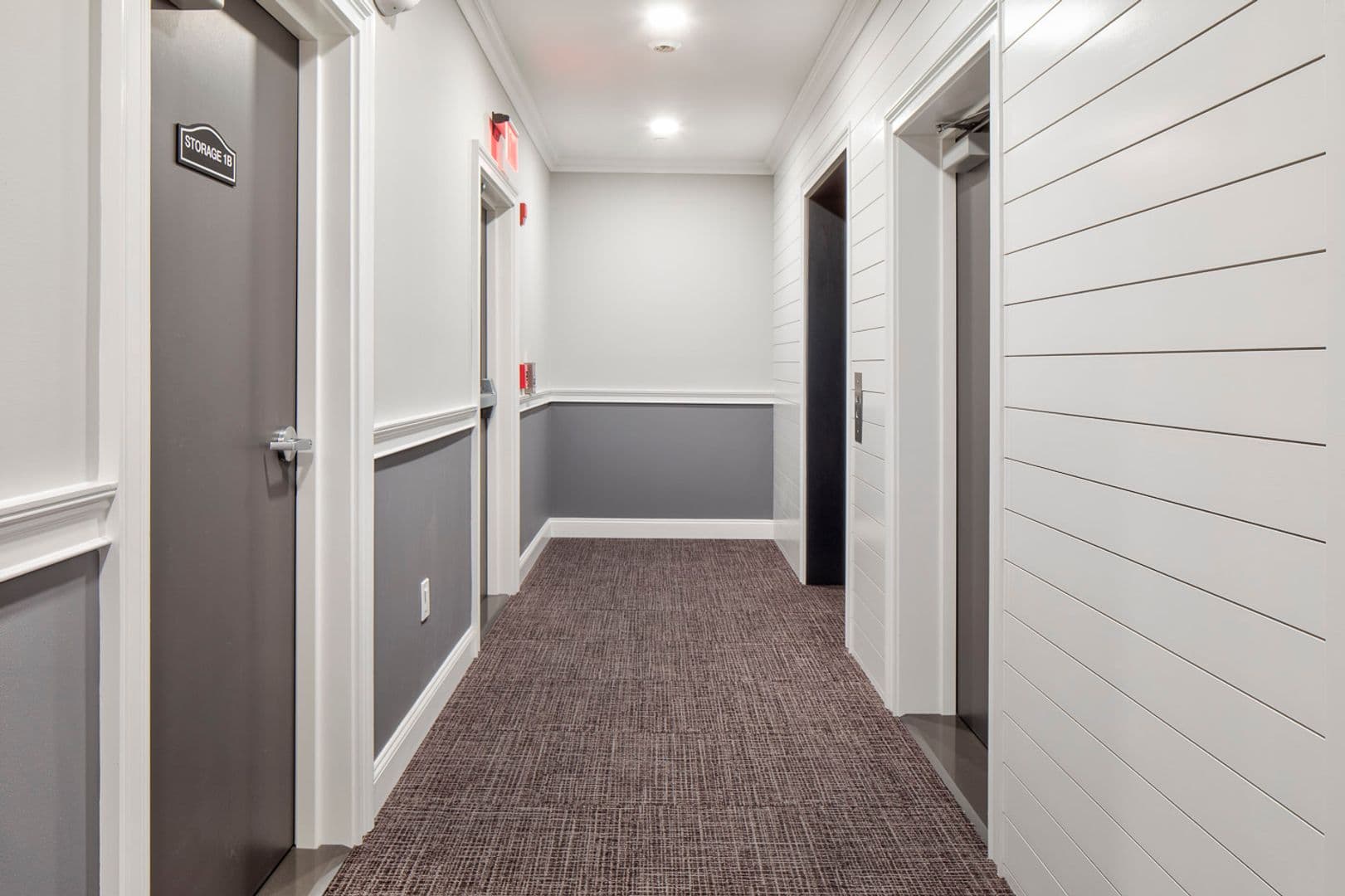 Bergenfield Apartment: 121 North Washington Avenue