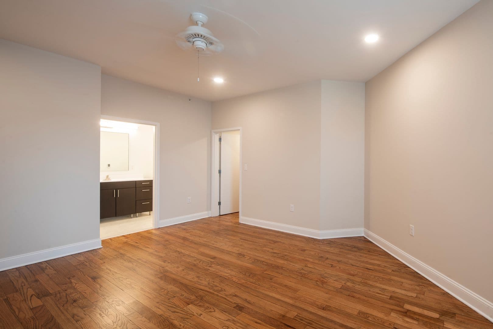 Hackensack Apartment: 29 Linden Street