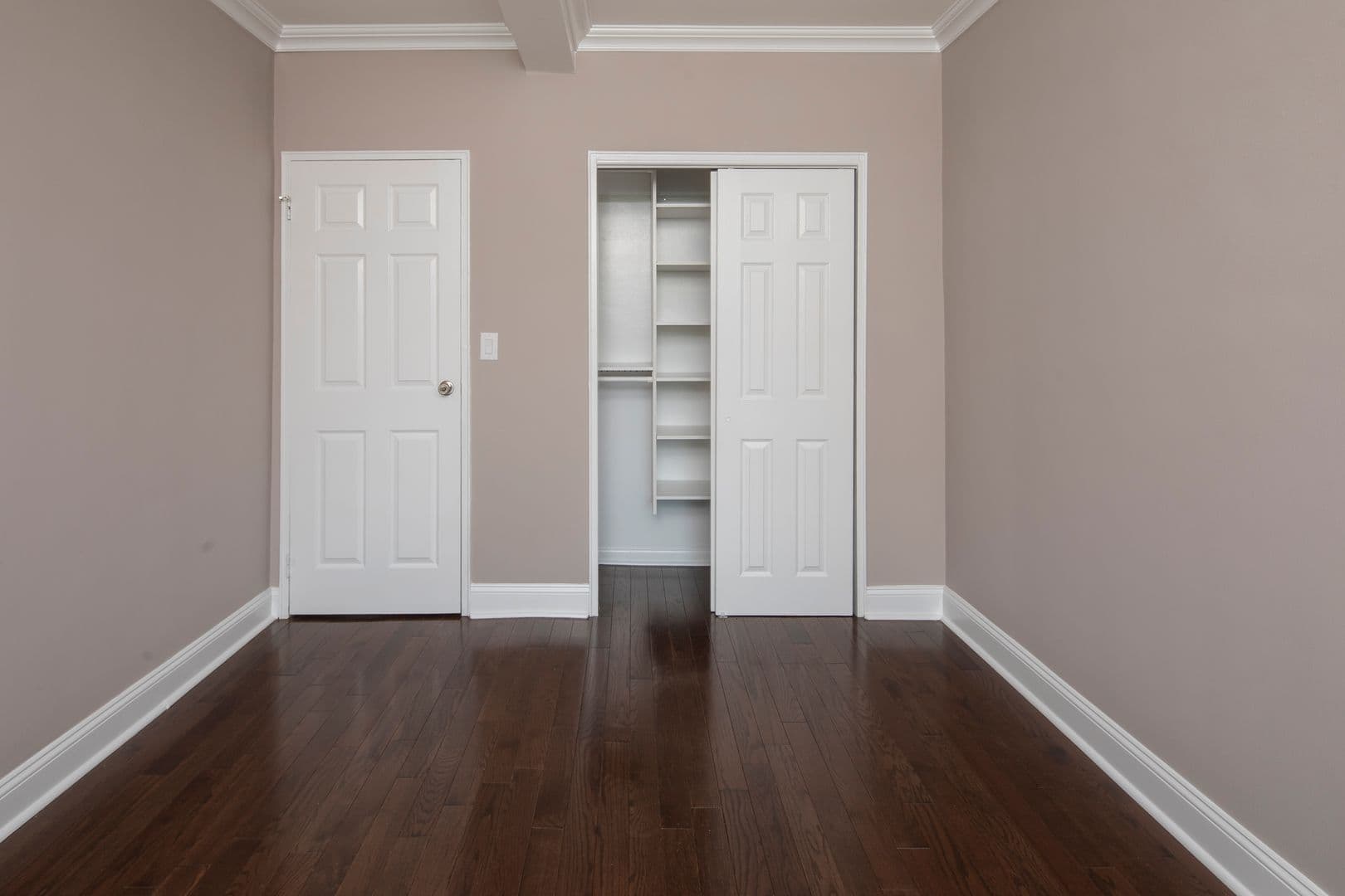 Hackensack Apartment: 30 Euclid Avenue
