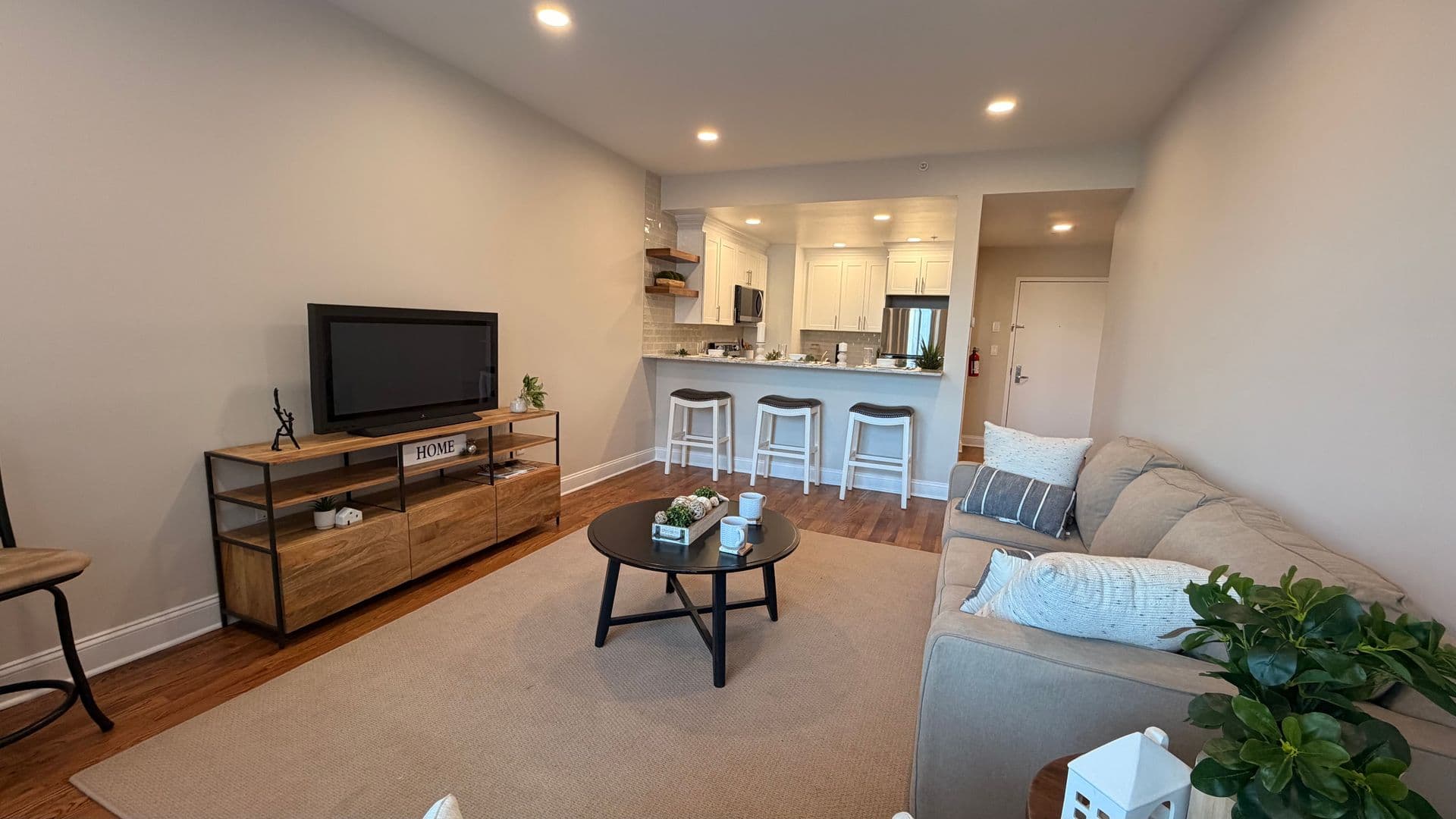 Hackensack Apartment: 29 Linden Street