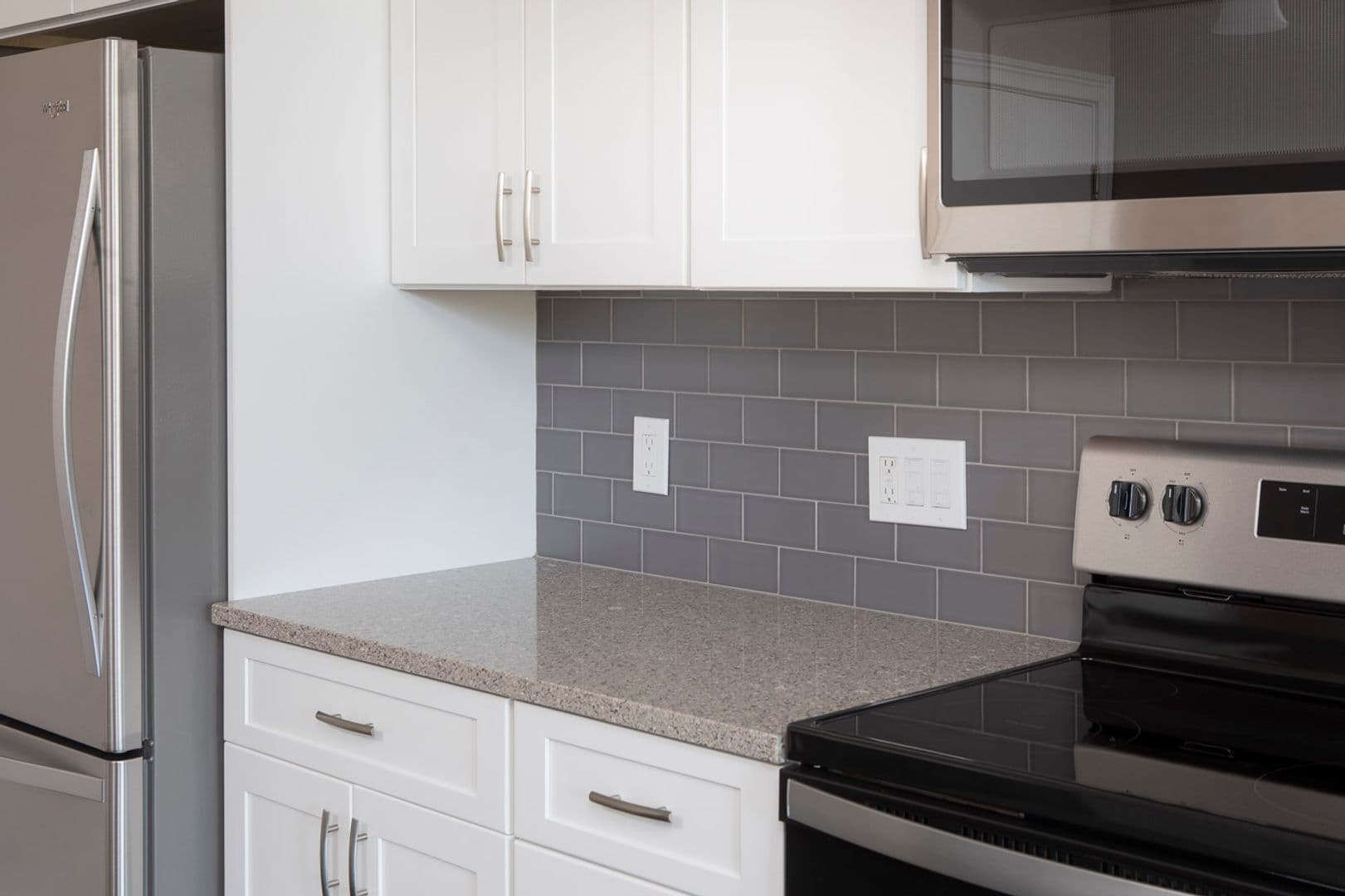 Bergenfield Apartment: 121 North Washington Avenue