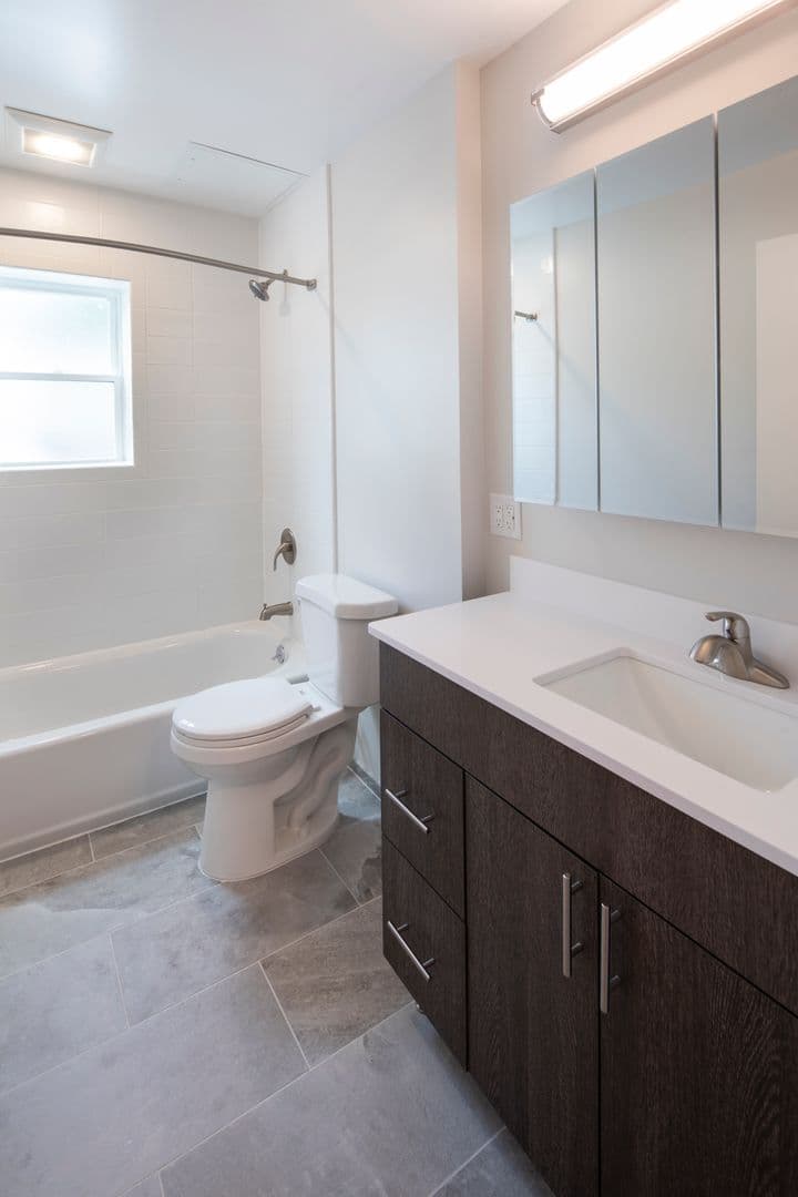 Hackensack Apartment: 70 Polifly Road