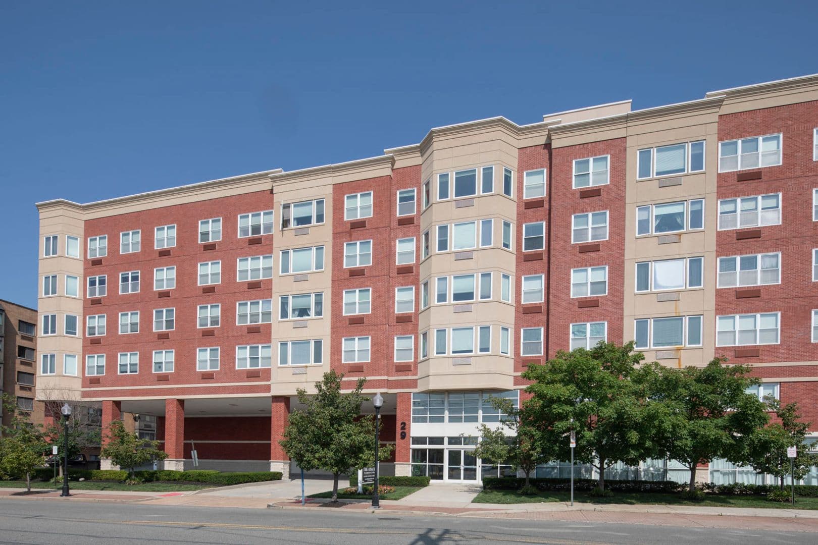 Hackensack Apartment: 29 Linden Street