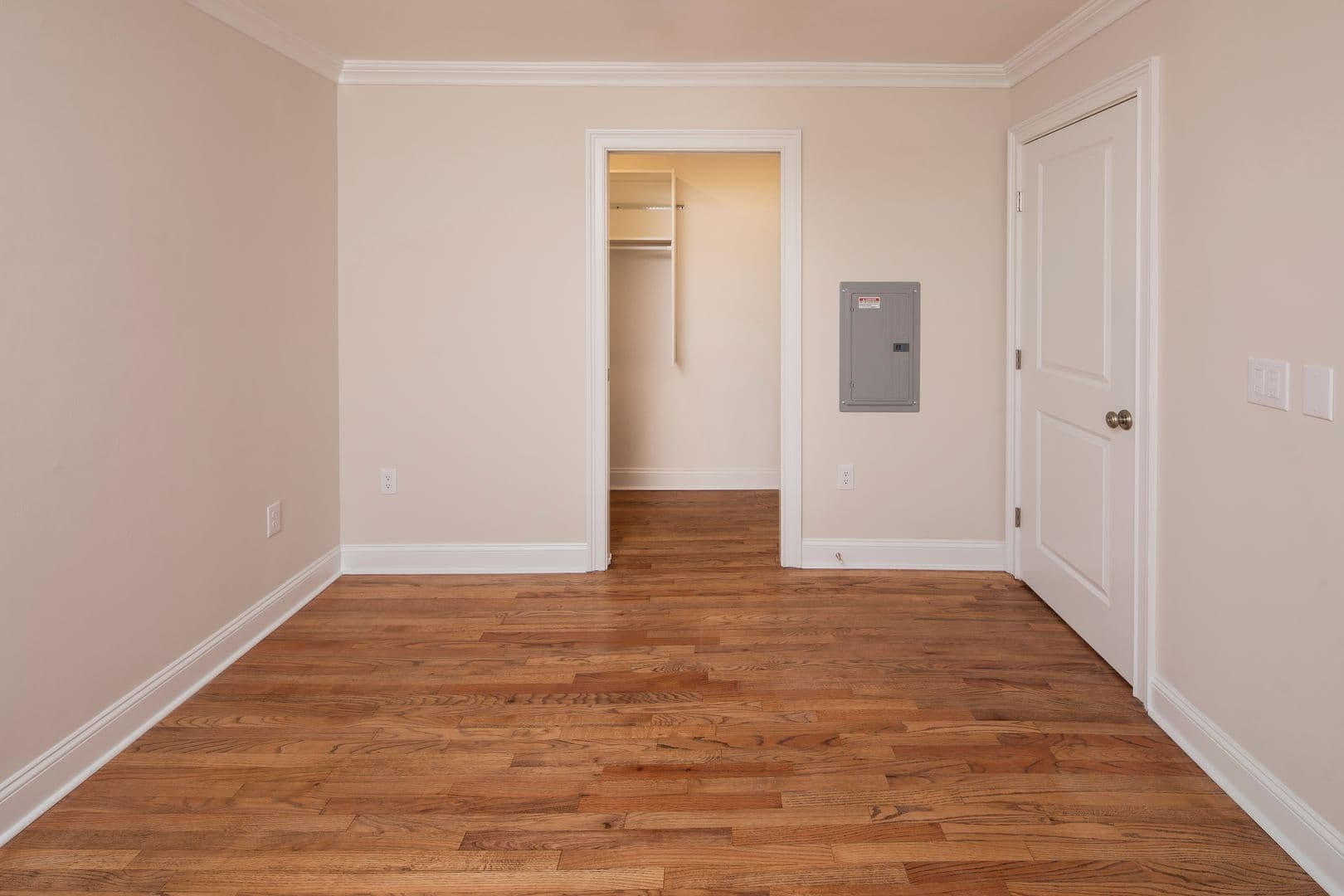 Hackensack Apartment: 70 Polifly Road
