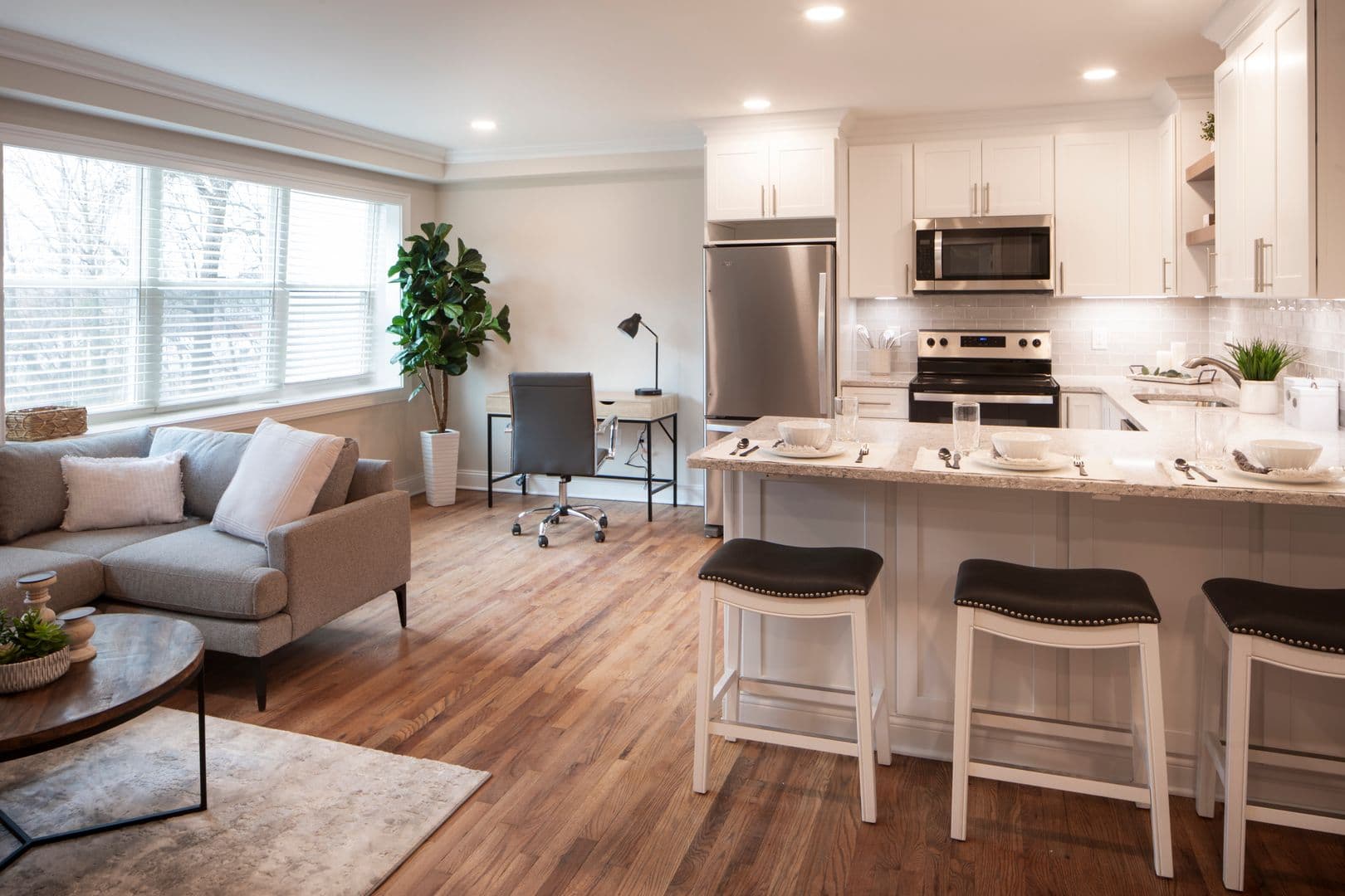 Hackensack Apartment: 70 Polifly Road