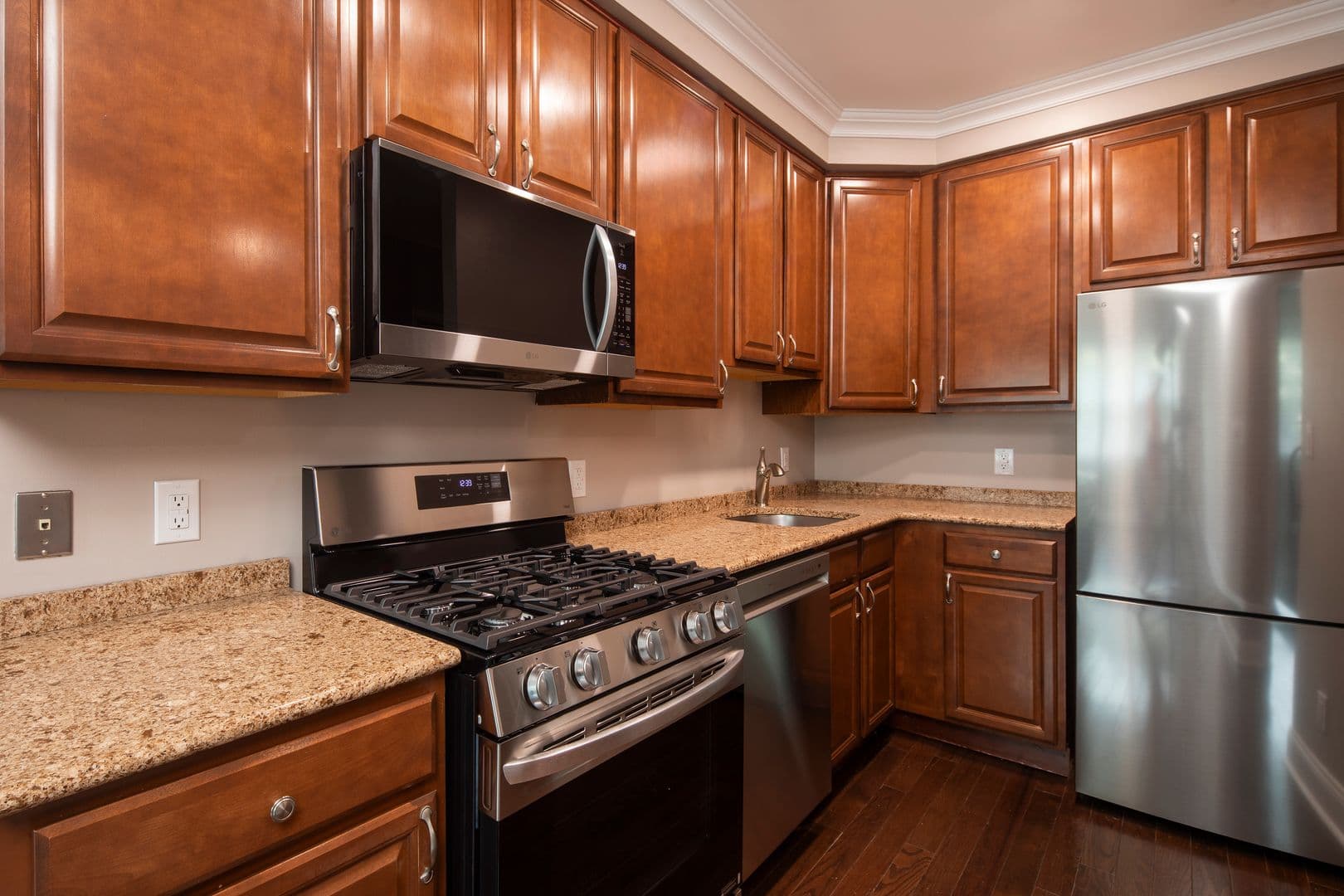 Hackensack Apartment: 30 Euclid Avenue