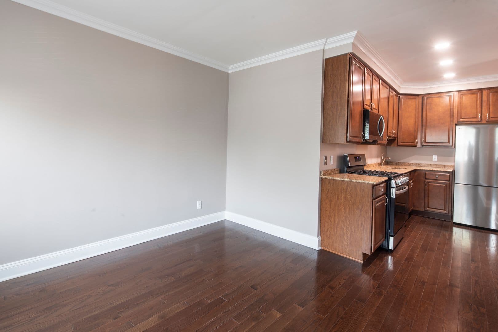 Hackensack Apartment: 30 Euclid Avenue