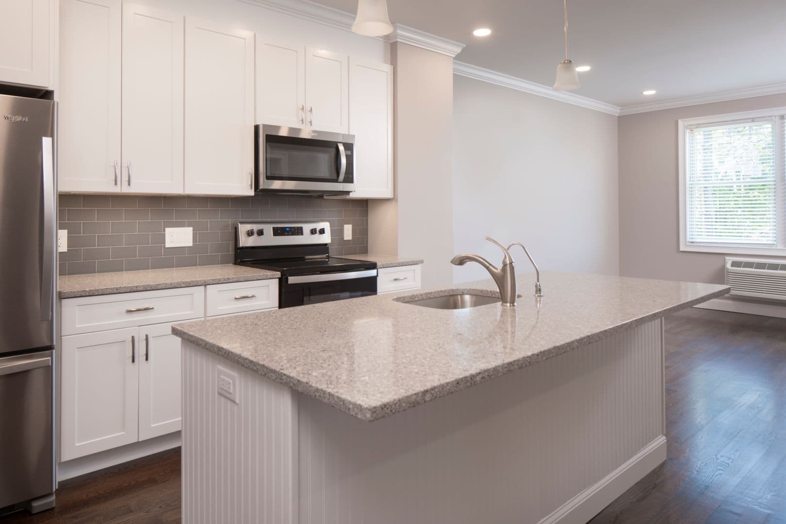 Bergenfield Apartment: 121 North Washington Avenue