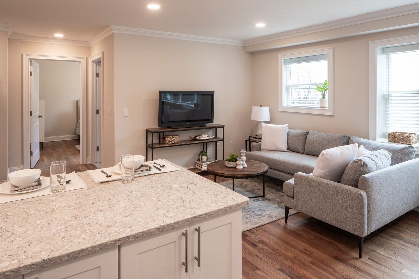 Hackensack Apartment: 70 Polifly Road