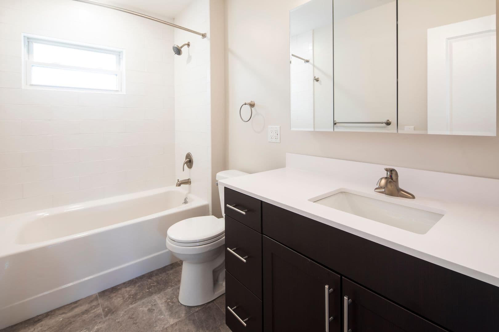 Englewood Apartment: 60 East Linden Avenue