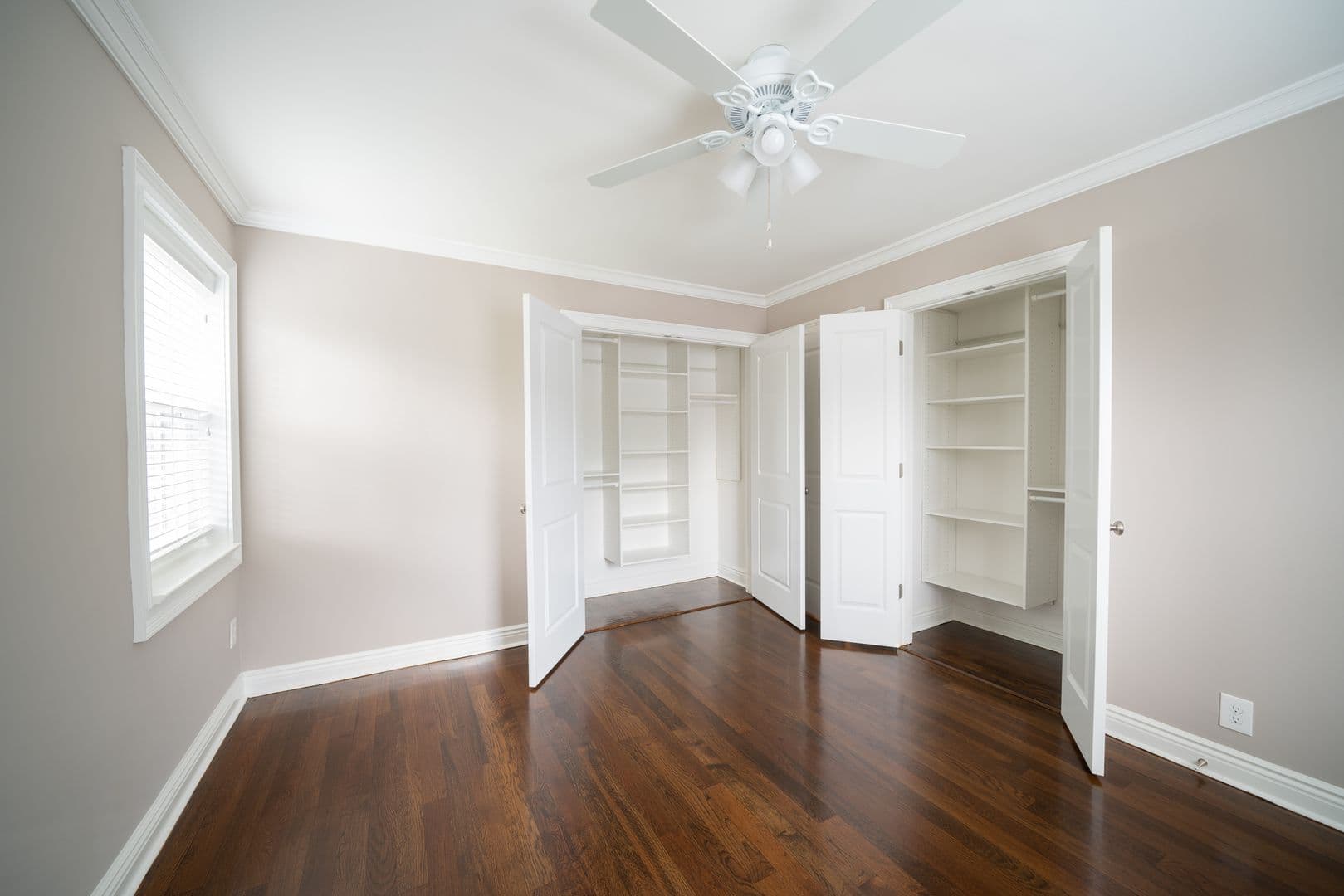 Leonia Apartment: 405 - 425 Broad Avenue,