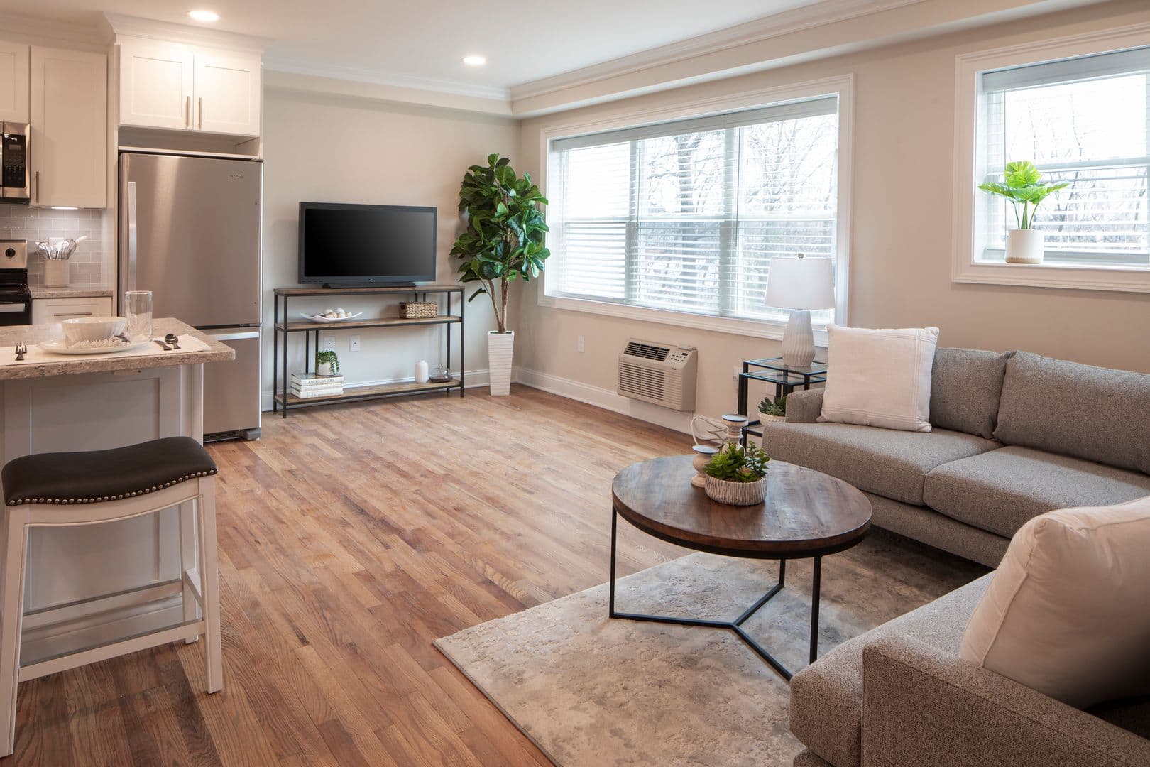 Hackensack Apartment: 70 Polifly Road