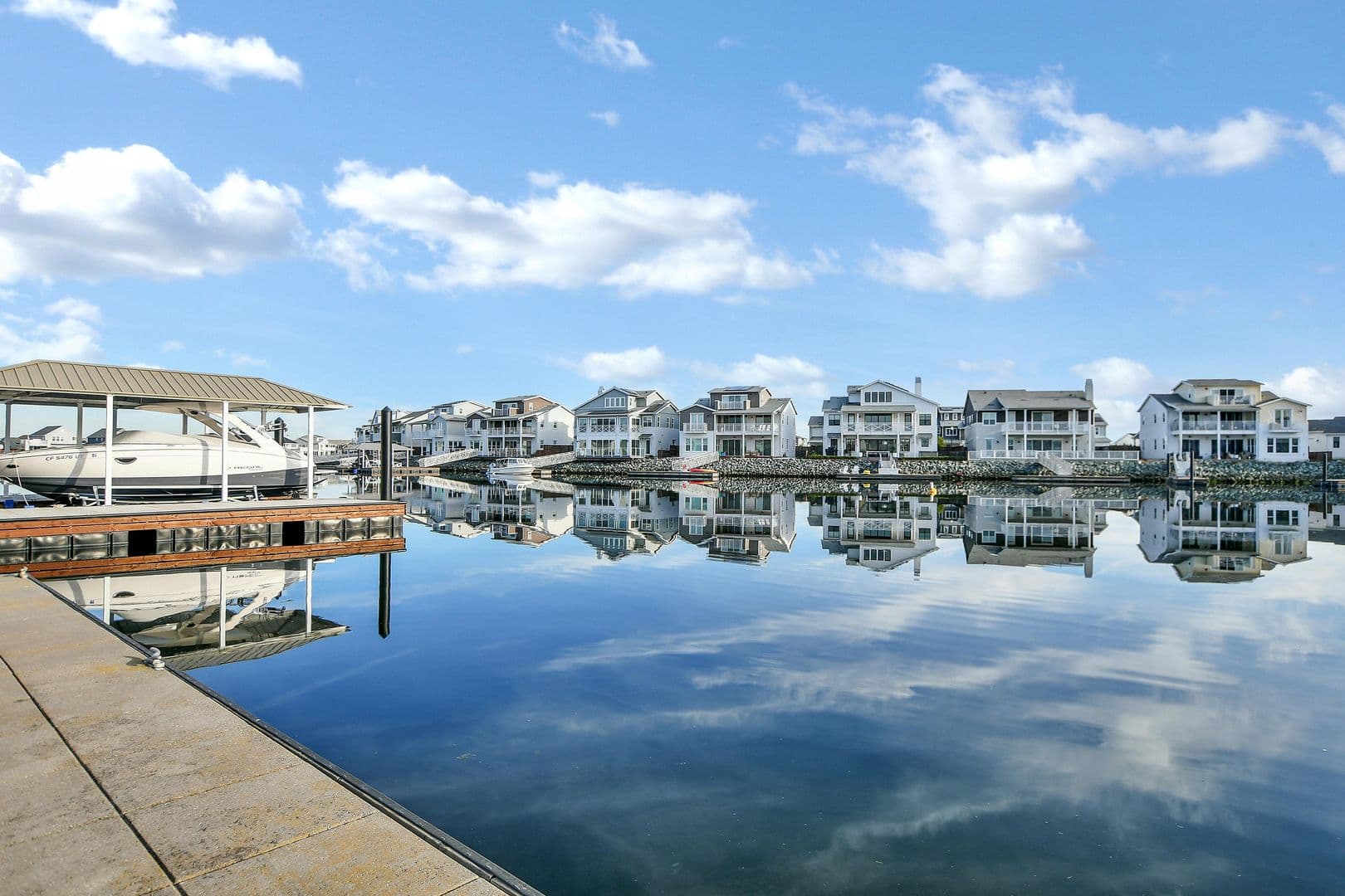 Bethel Island House: 312 Navigators Pl