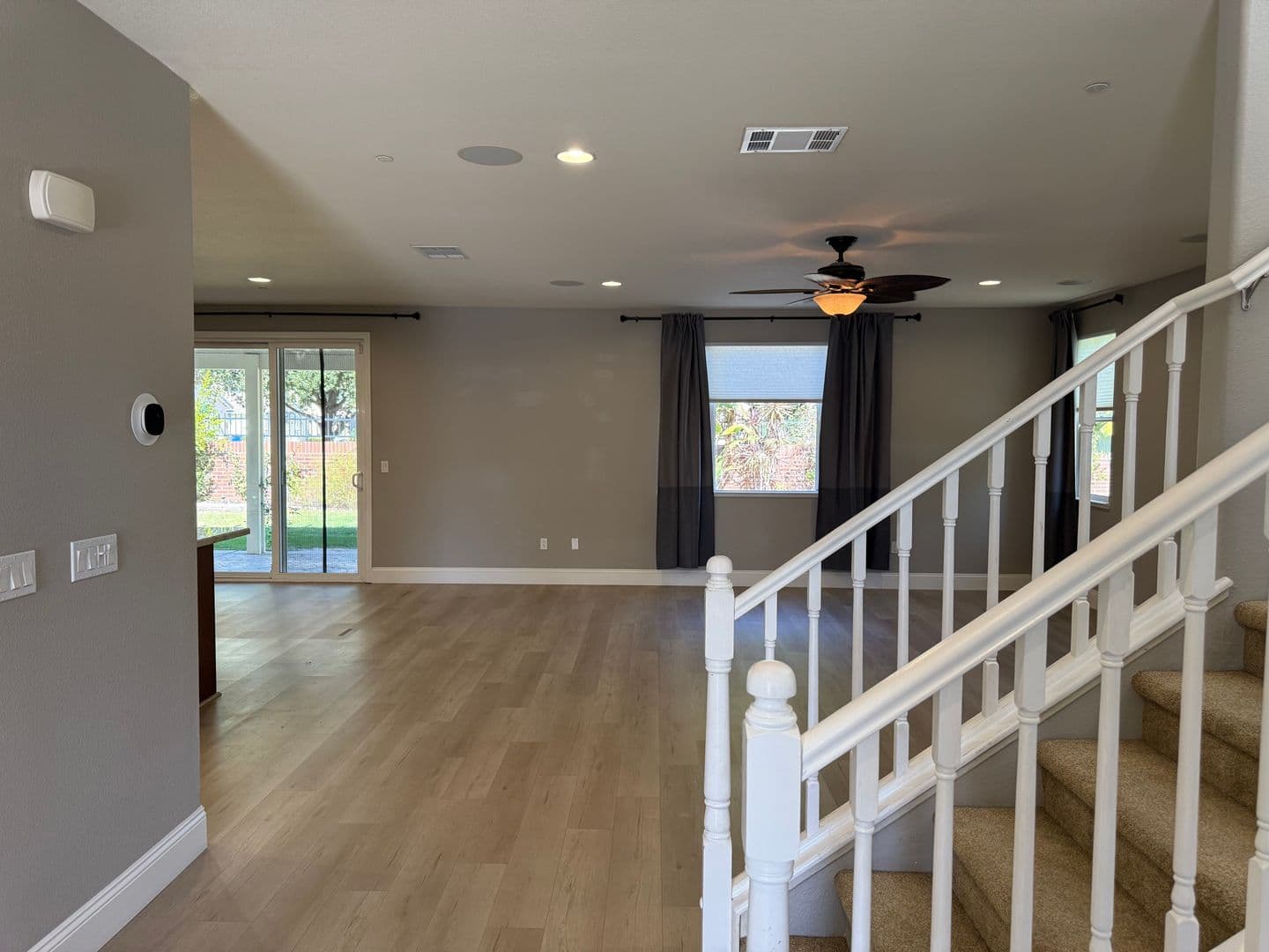 Brentwood House: 693 Monte Verde Ln