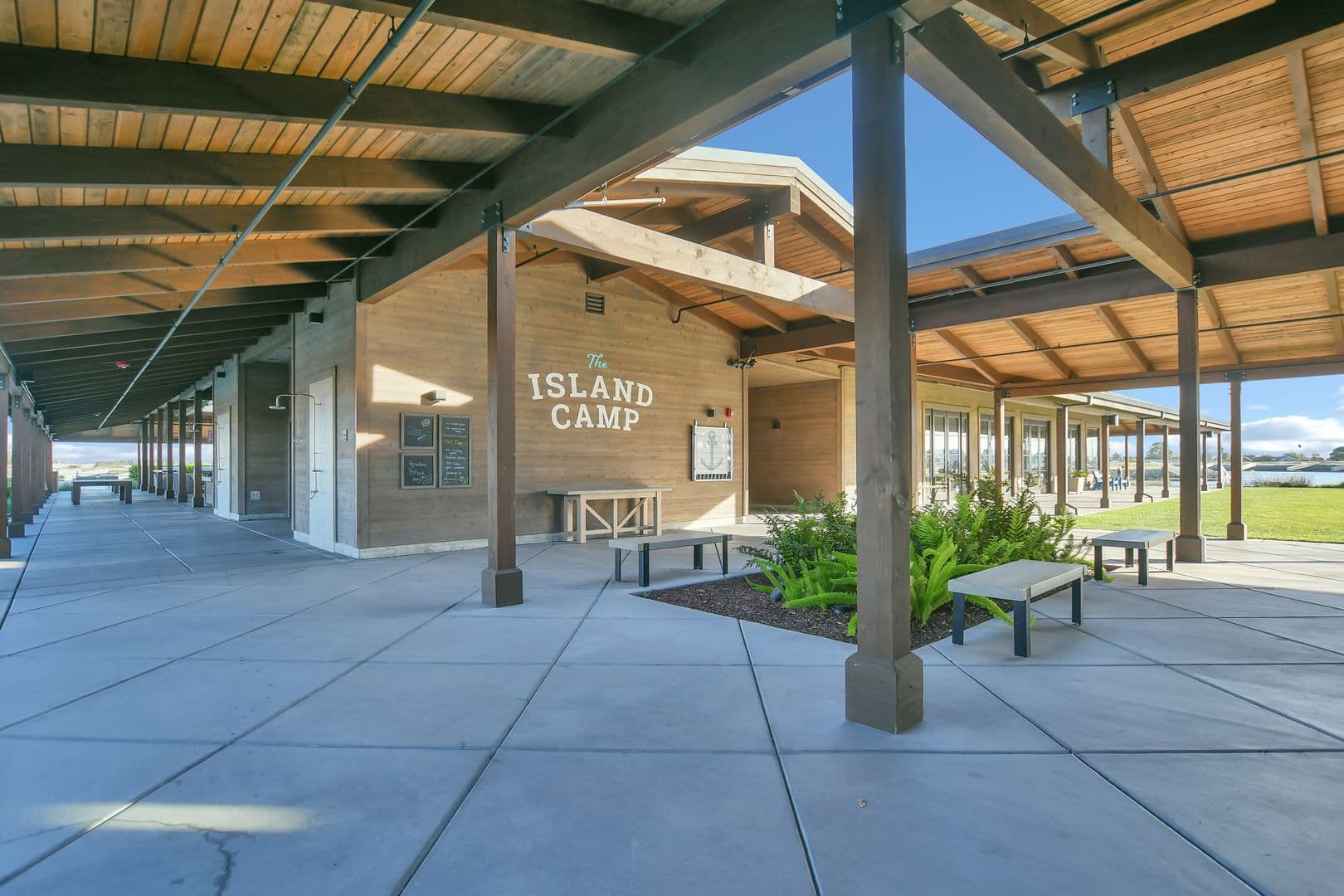 Bethel Island House: 312 Navigators Pl