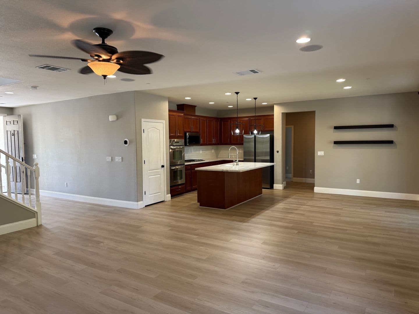 Brentwood House: 693 Monte Verde Ln