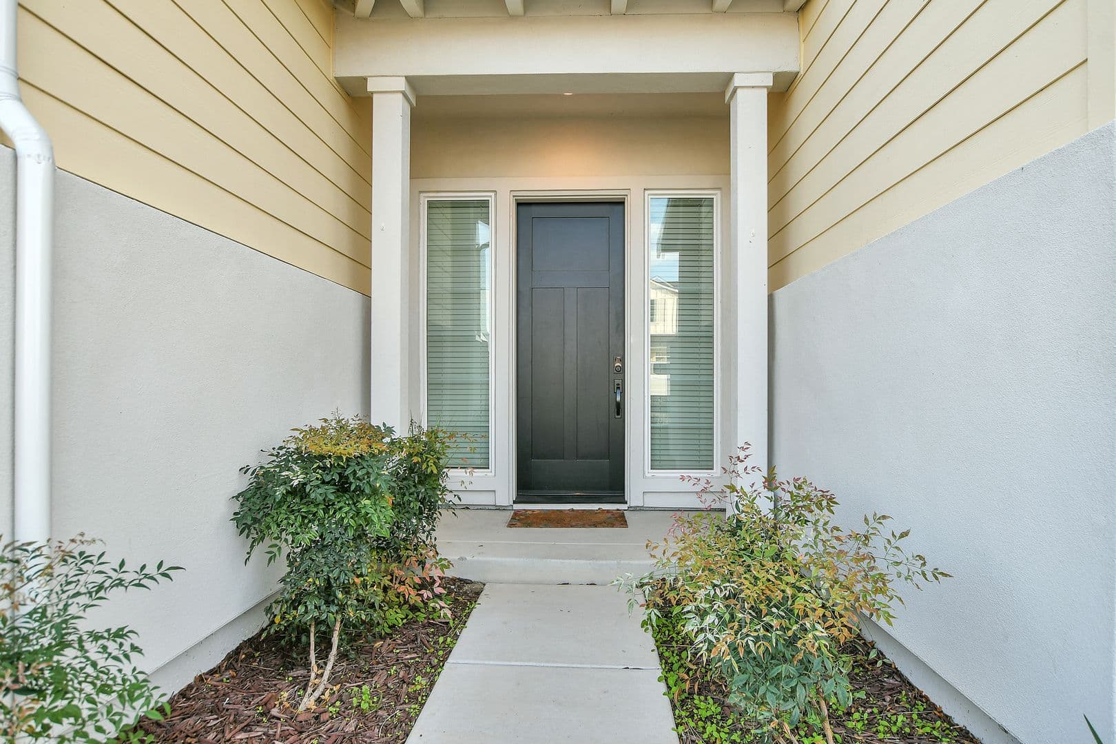 Bethel Island House: 312 Navigators Pl