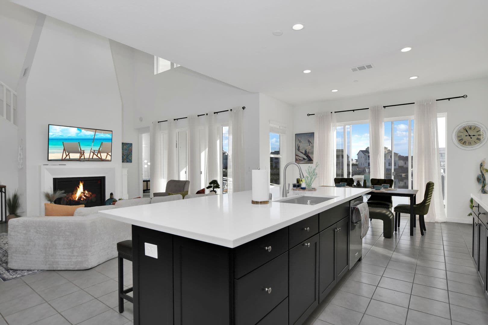 Bethel Island House: 312 Navigators Pl