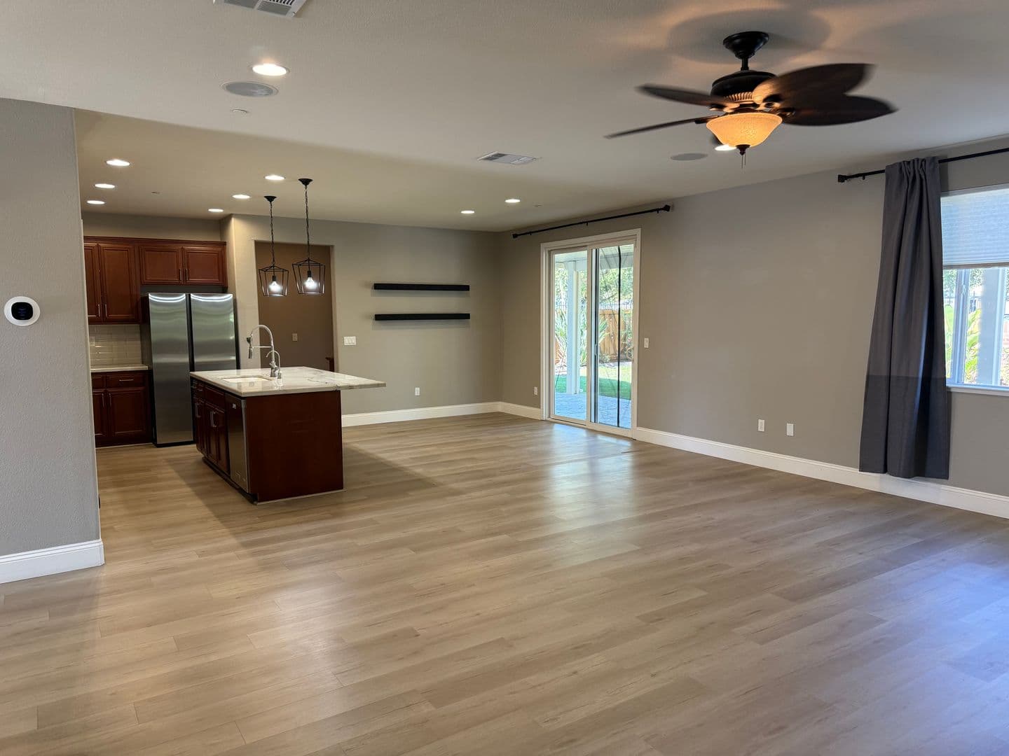Brentwood House: 693 Monte Verde Ln