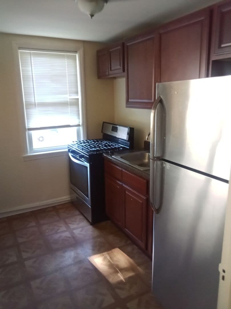 Crum Lynne Apartment: 1130 Haverford Road