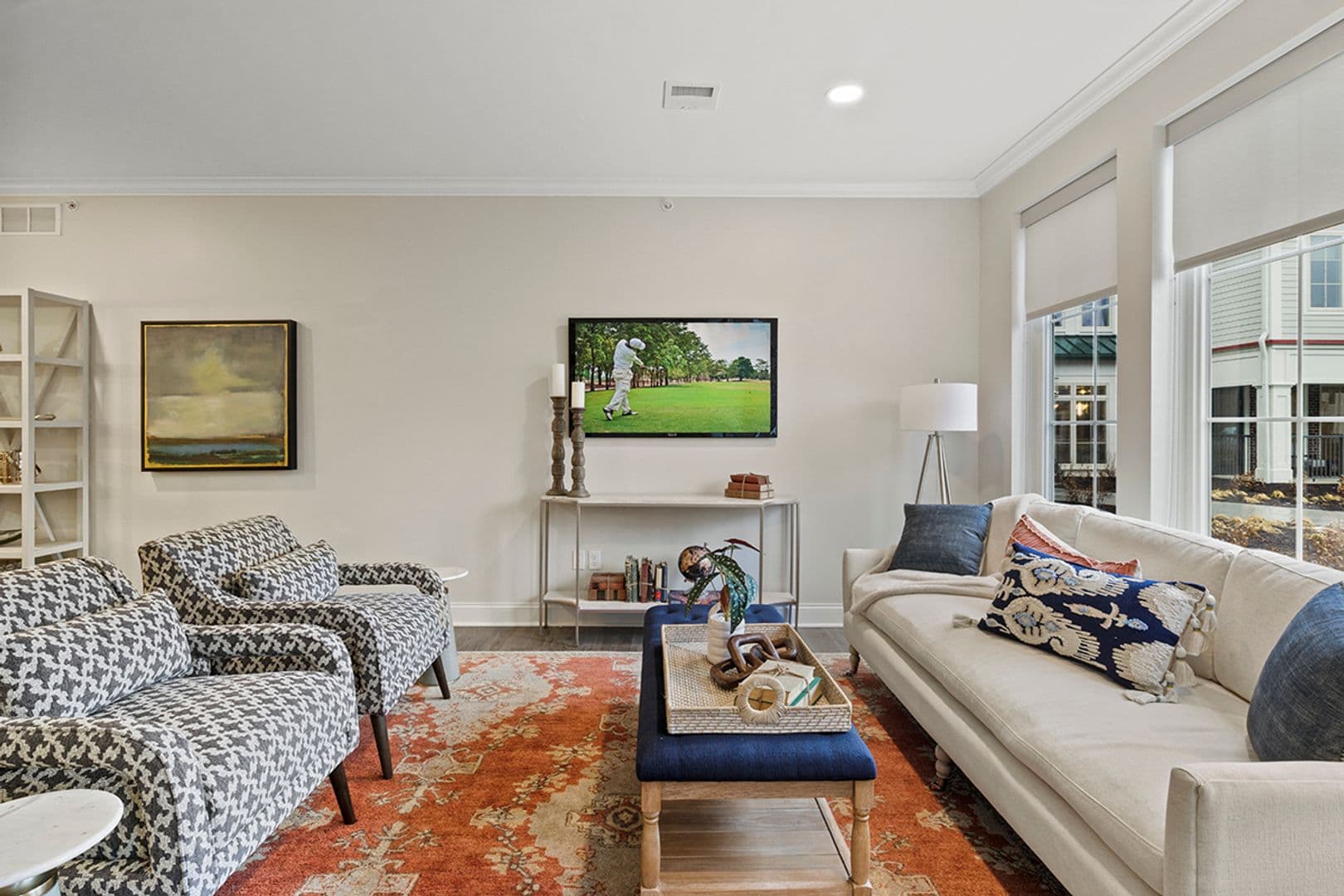 Rochester Apartment: 3540 East Ave