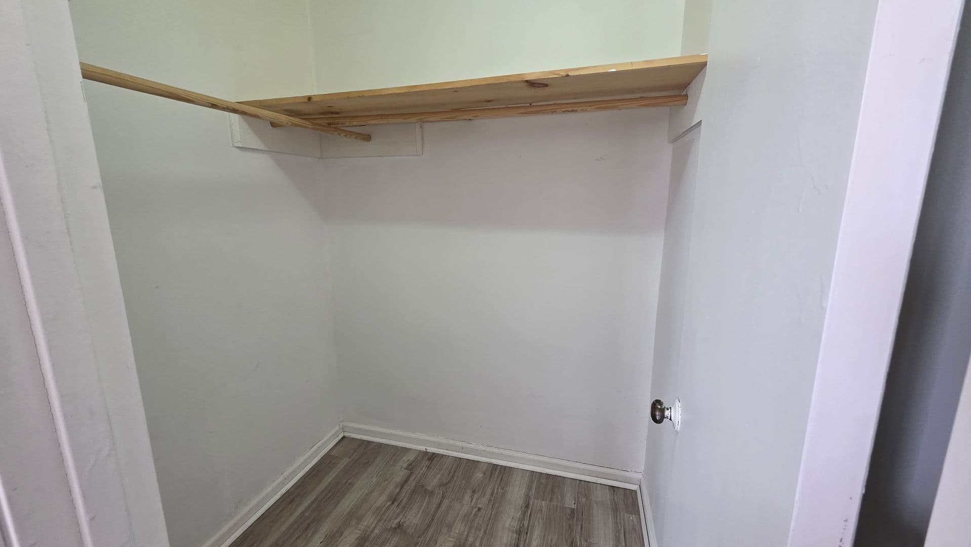 High Point Apartment: 208 & 212 Kendall Ave & 1820 Branch St