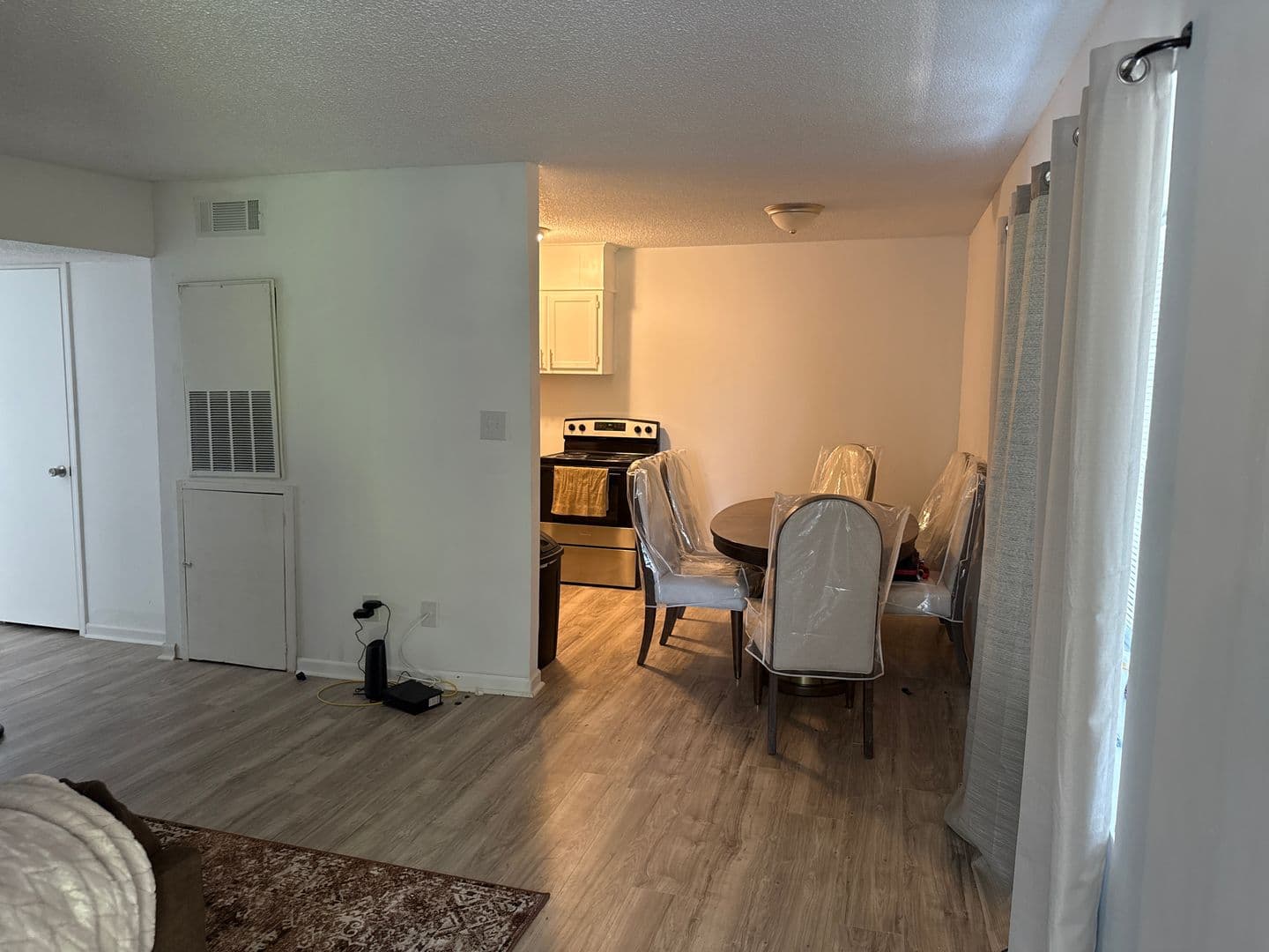 High Point Apartment: 208 & 212 Kendall Ave & 1820 Branch St