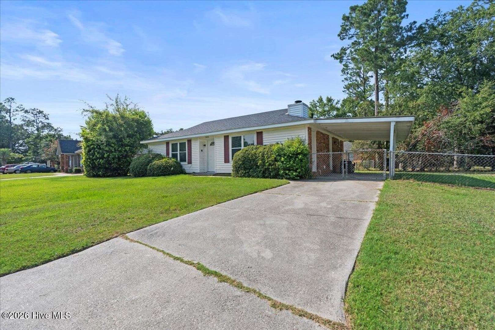 Augusta House: 1910 Neptune Drive