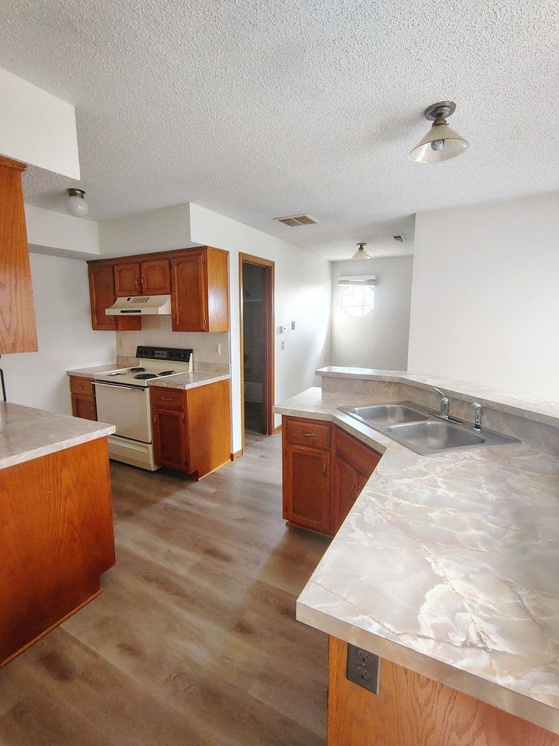 Platte City Apartment: 248 Marshal Road