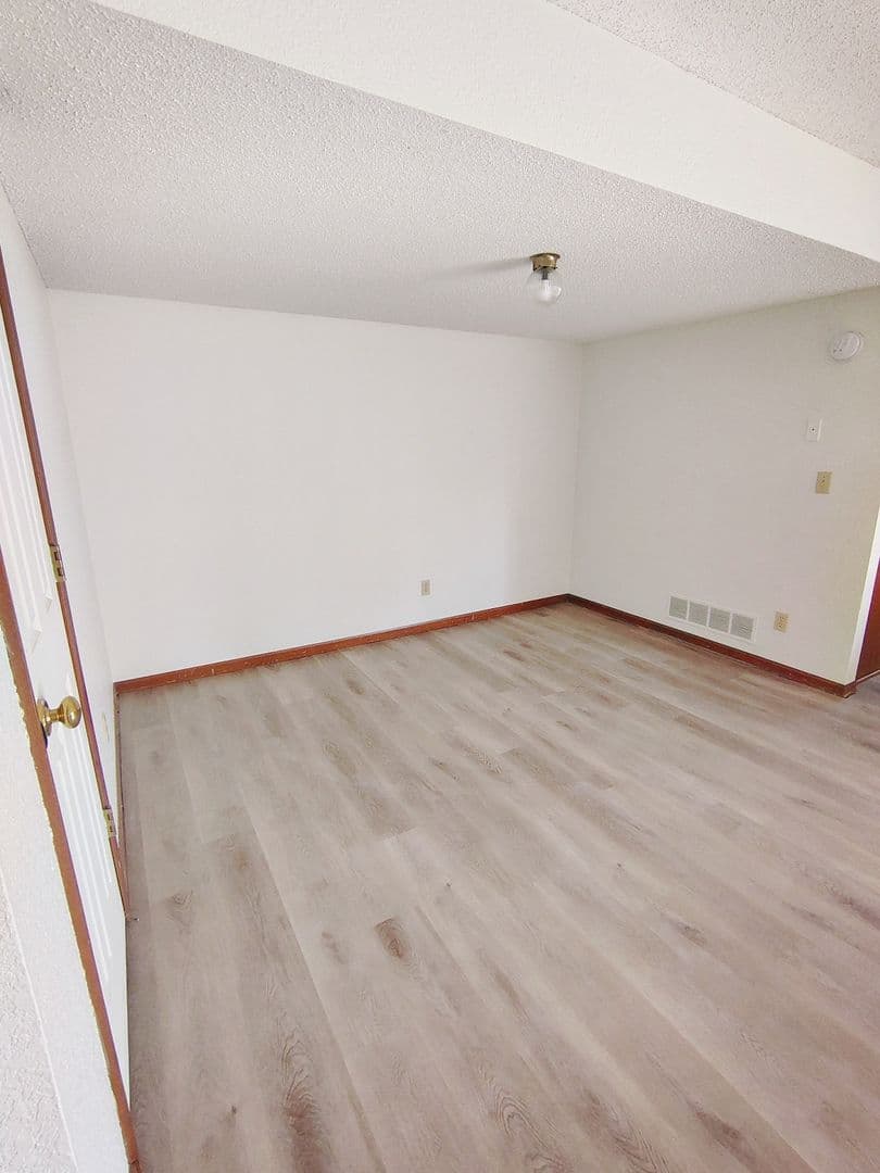 Platte City Apartment: 248 Marshal Road